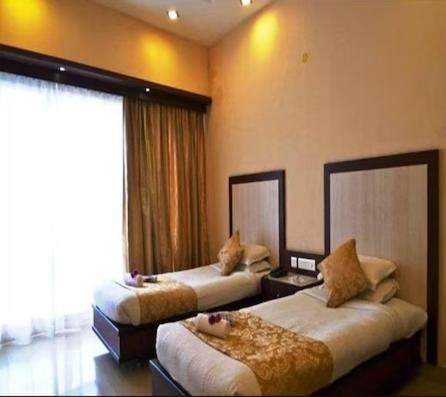 Deluxe Double Or Twin Room photo 3