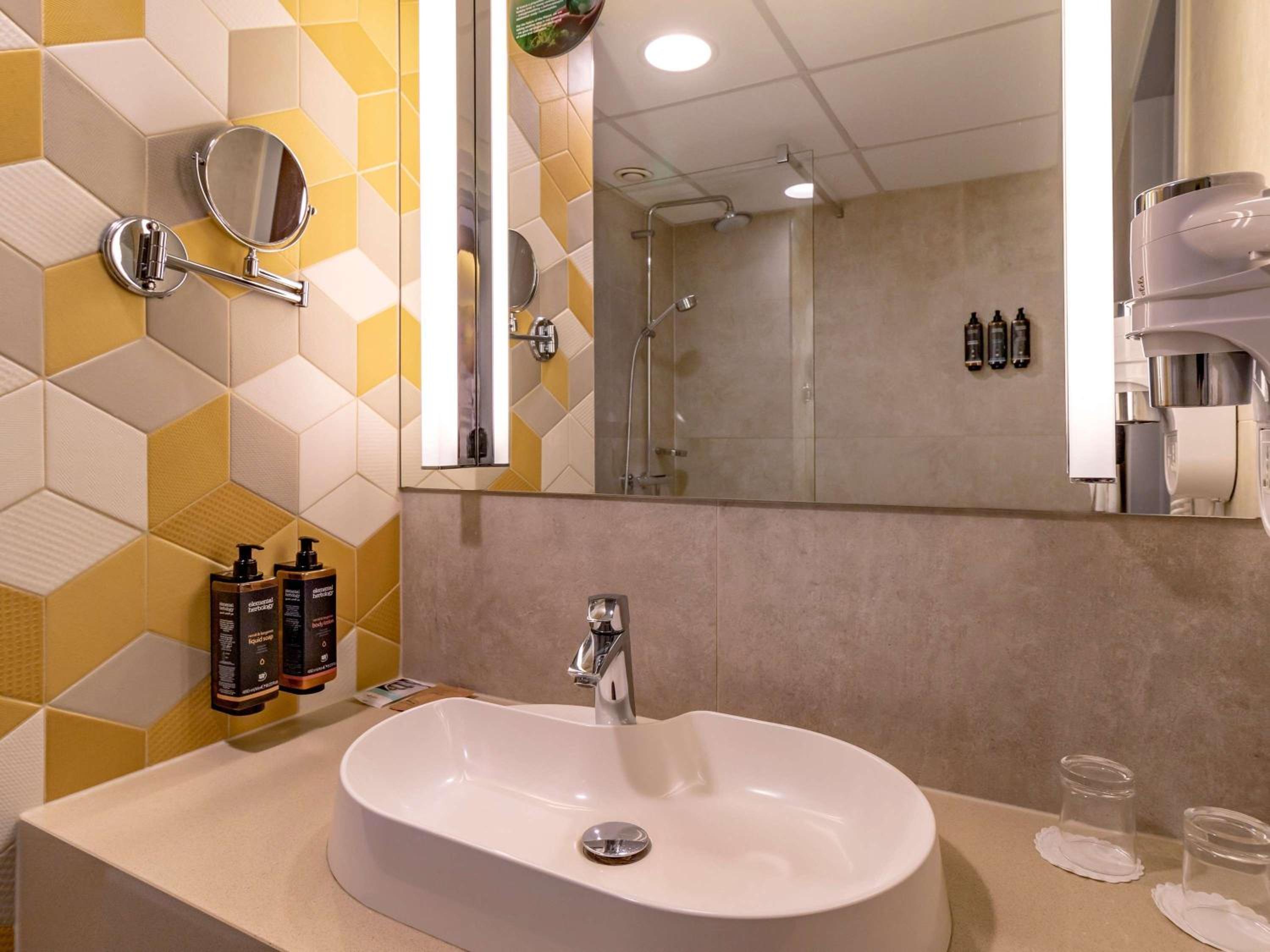 Superior Double Room - Photo 15