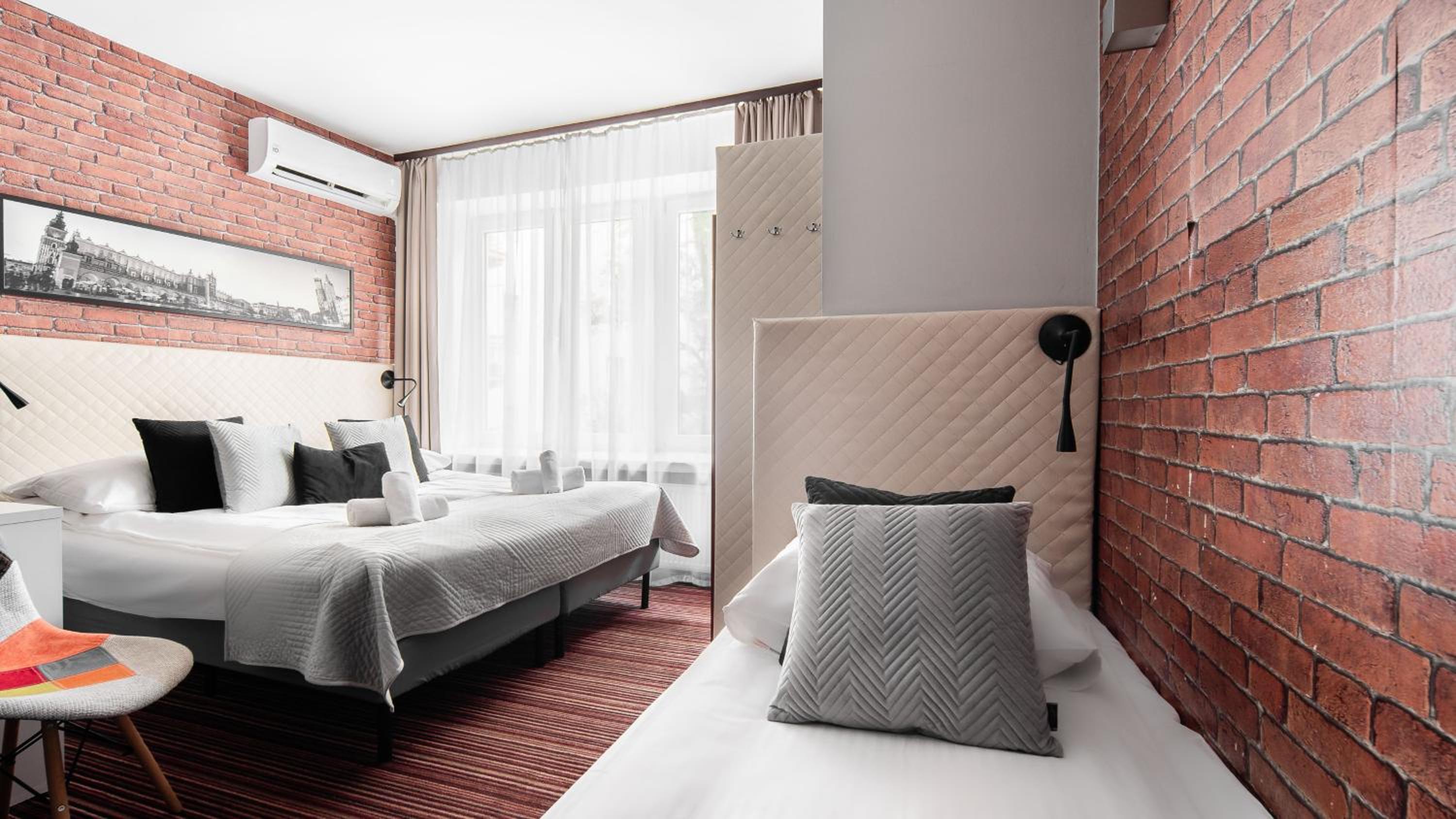 Comfort Room - Photo 9