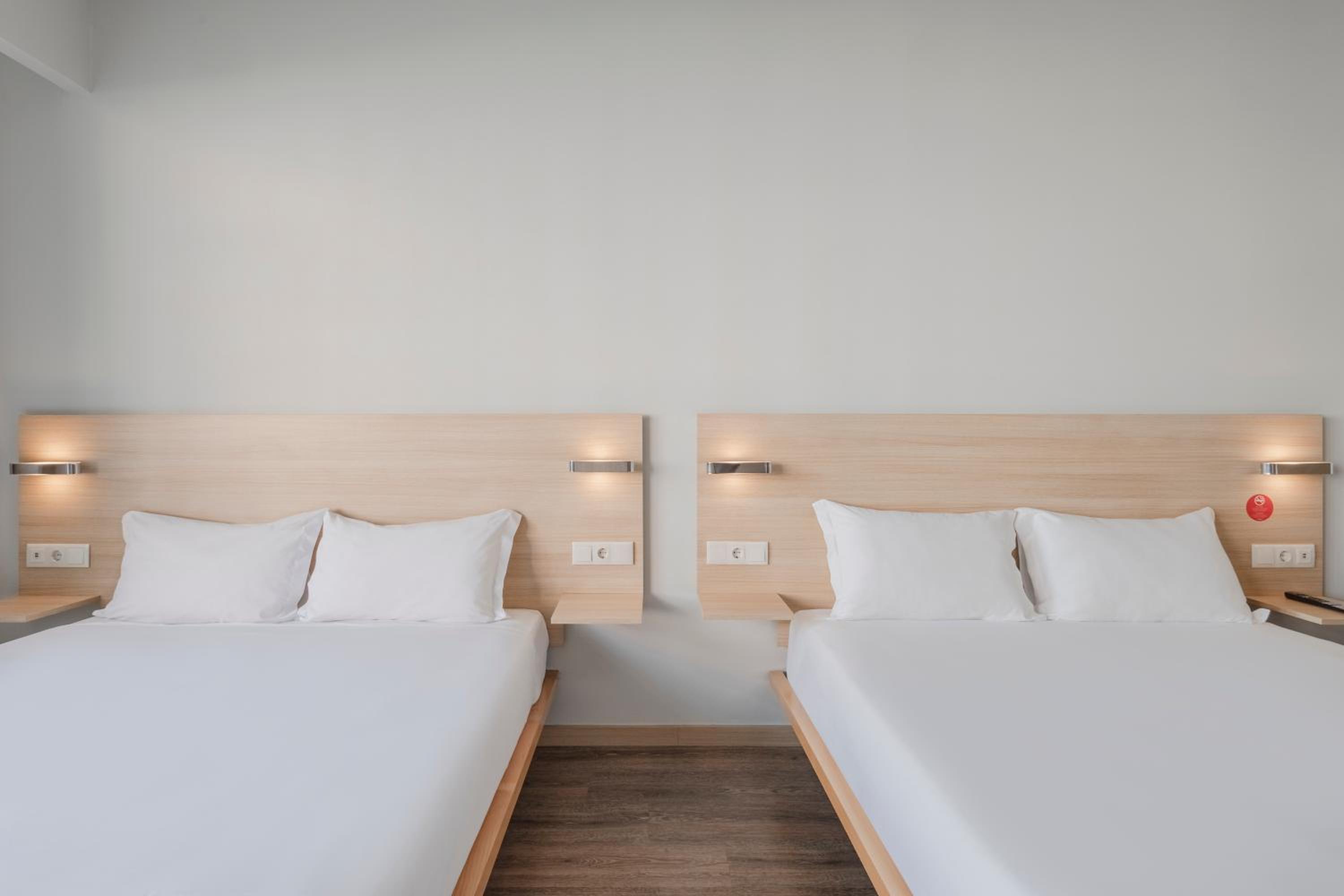 Superior Triple Room - Photo 2
