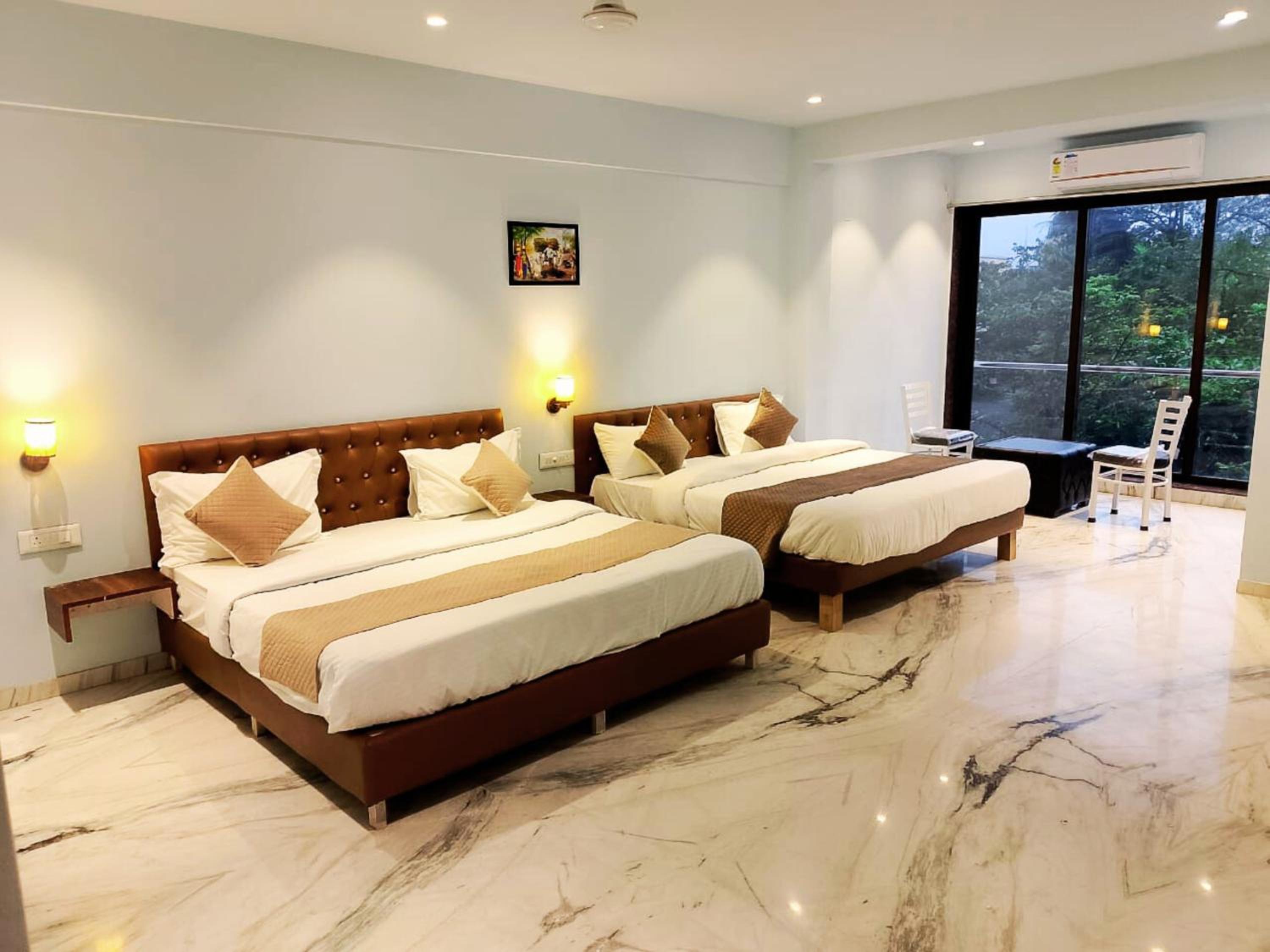 Executive Queen Room With Two Queen Beds