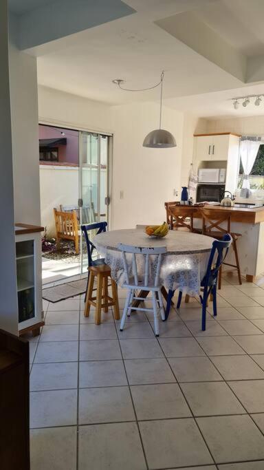 Three-Bedroom House photo 3