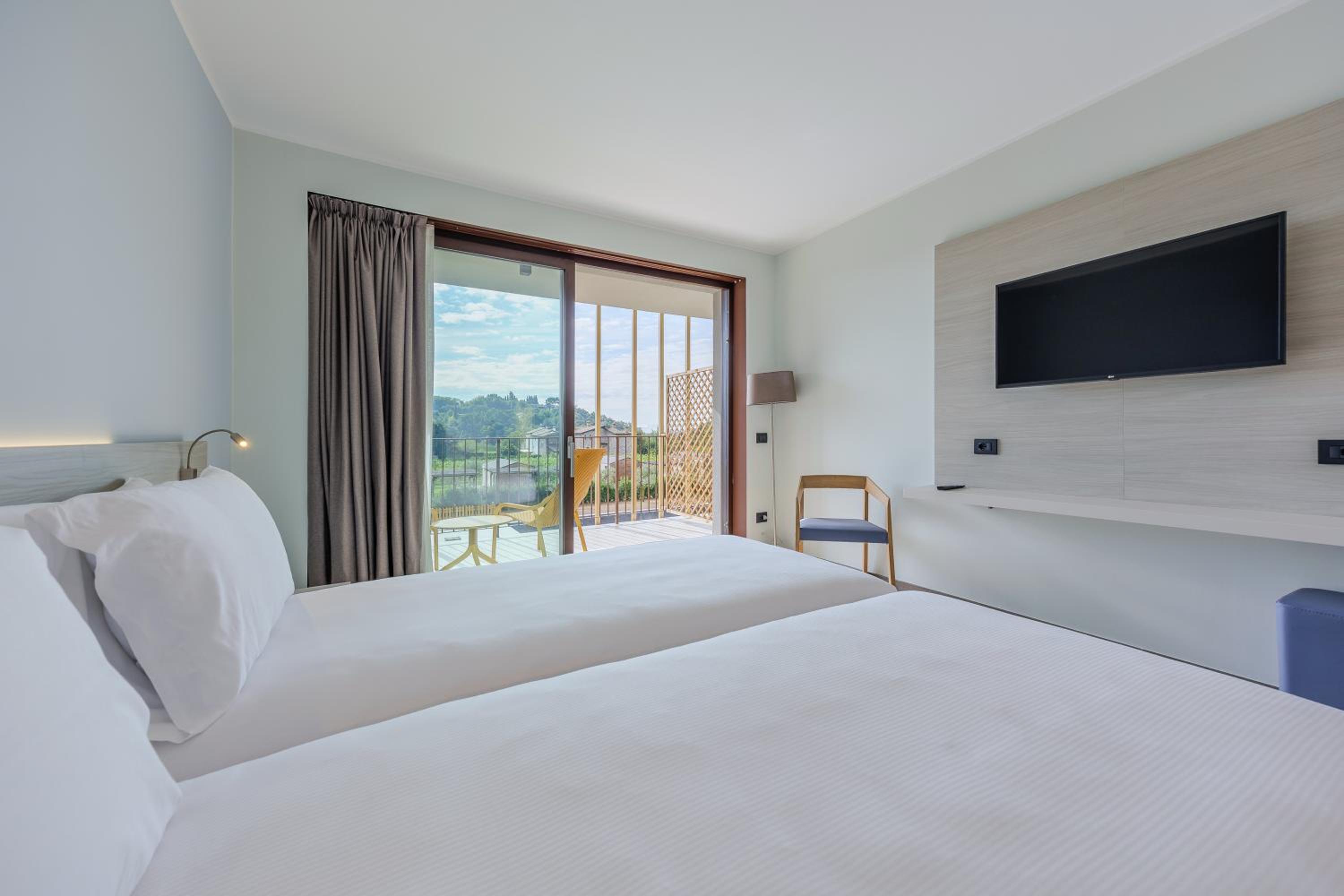 Superior Double or Twin Room with Terrace photo 1