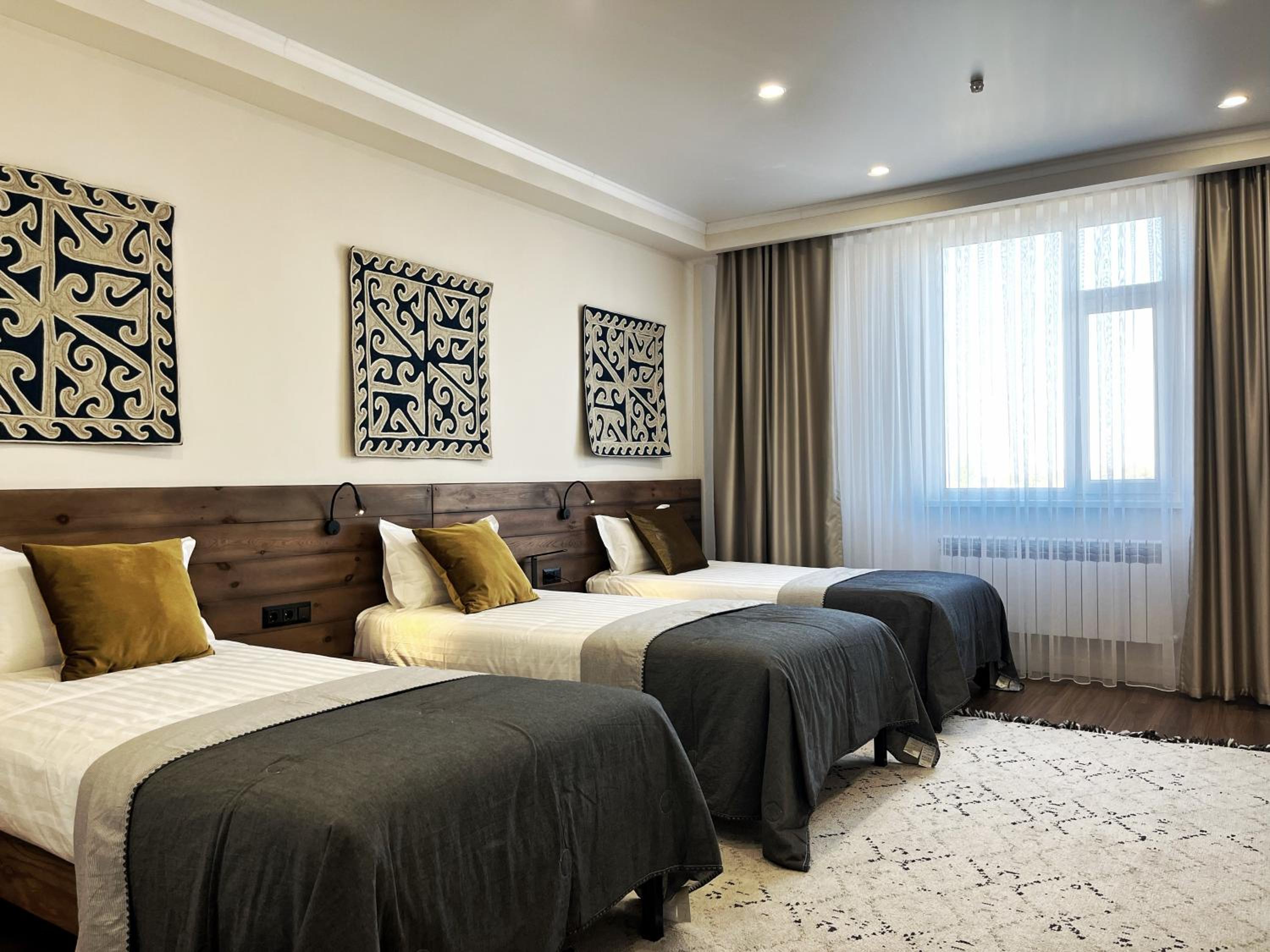 Triple Room