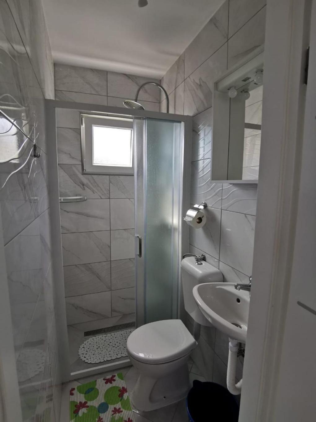 Two-Bedroom Apartment Standard photo 2