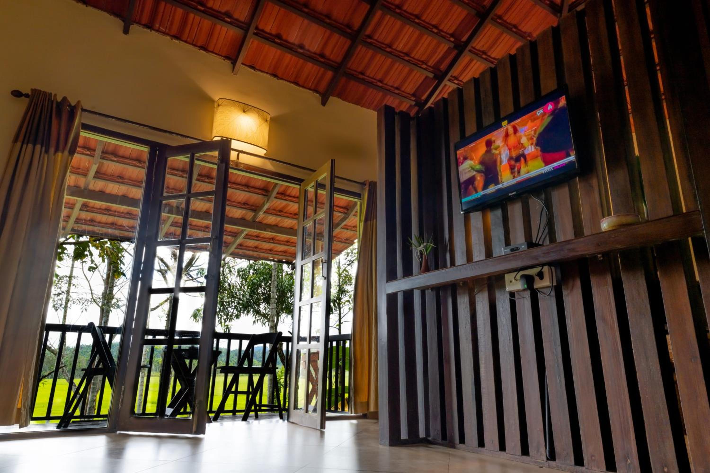 Paddy View Luxury Villa photo 1