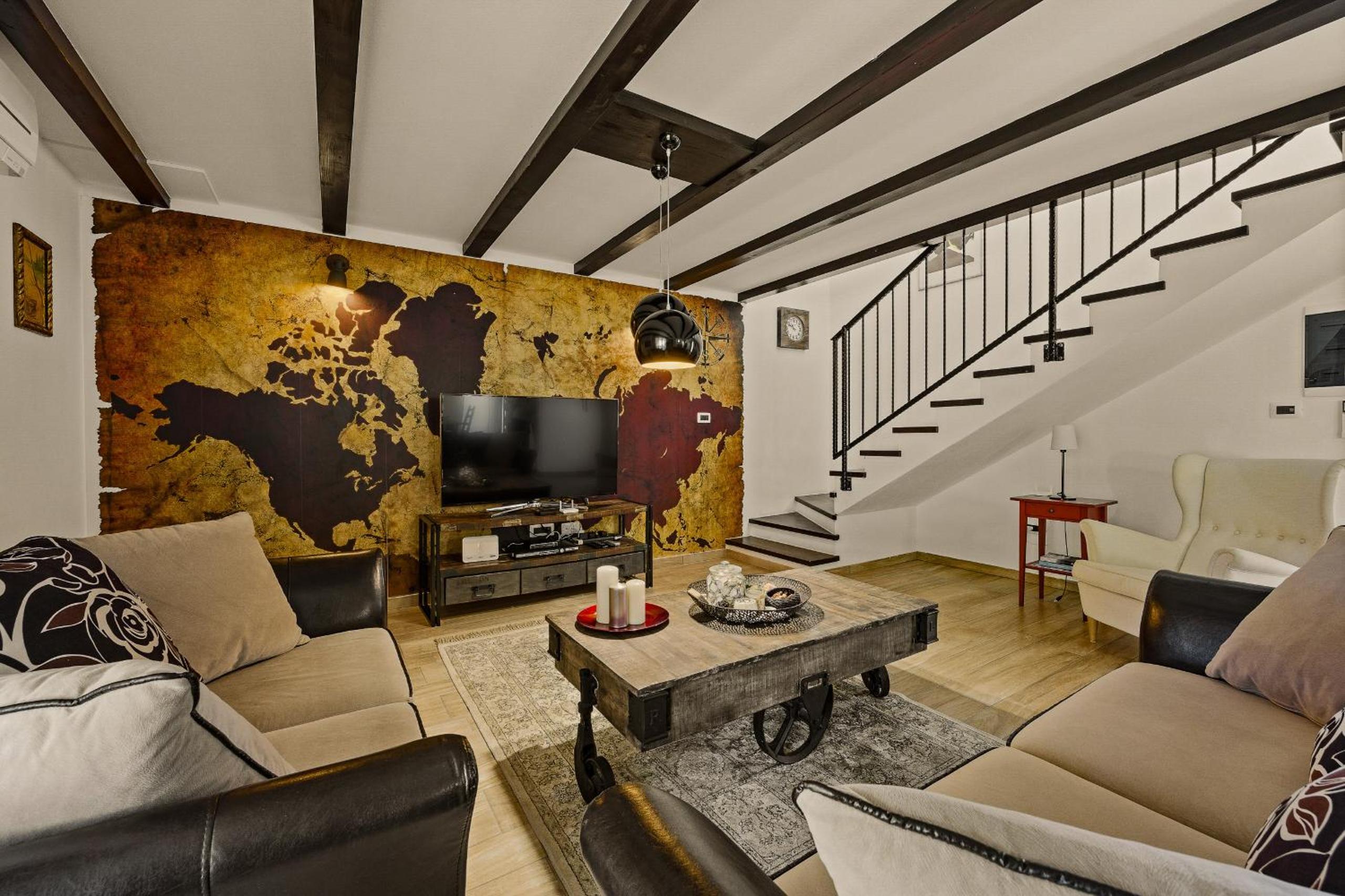 Villa photo 1