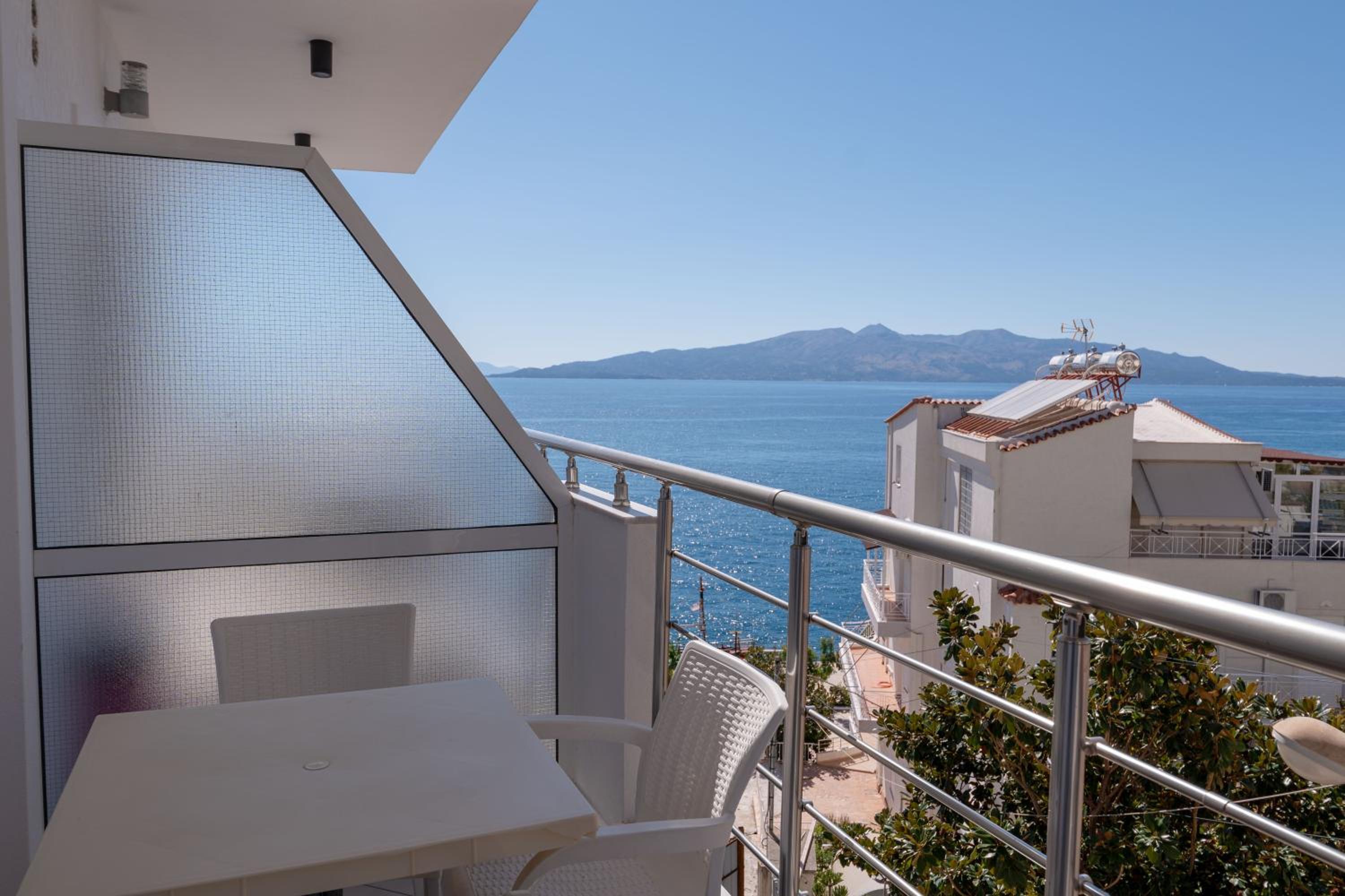 Triple Room with Balcony