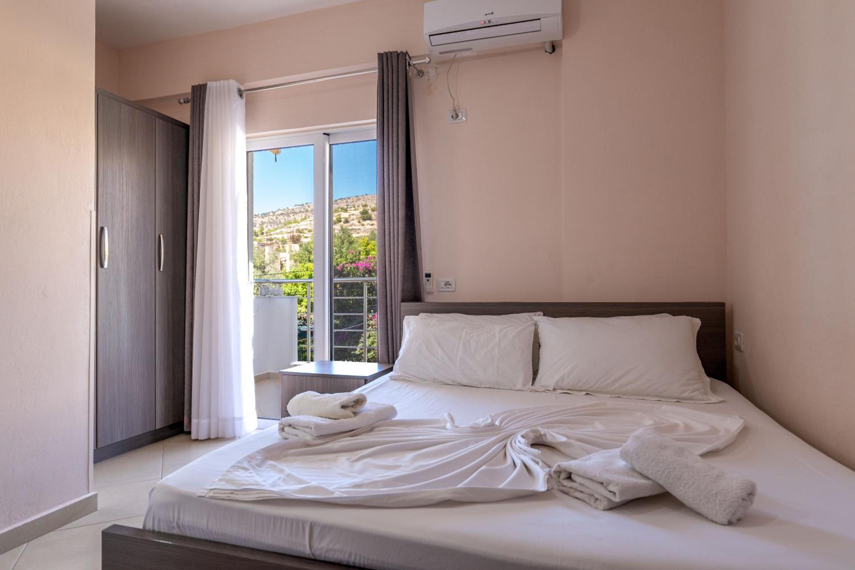 Triple Room with Balcony