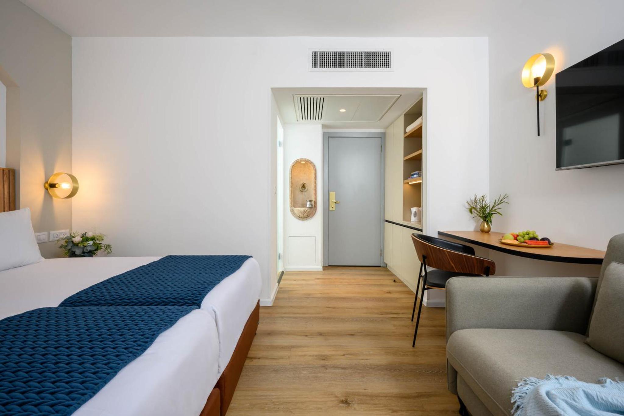 New Deluxe Room - Photo 4