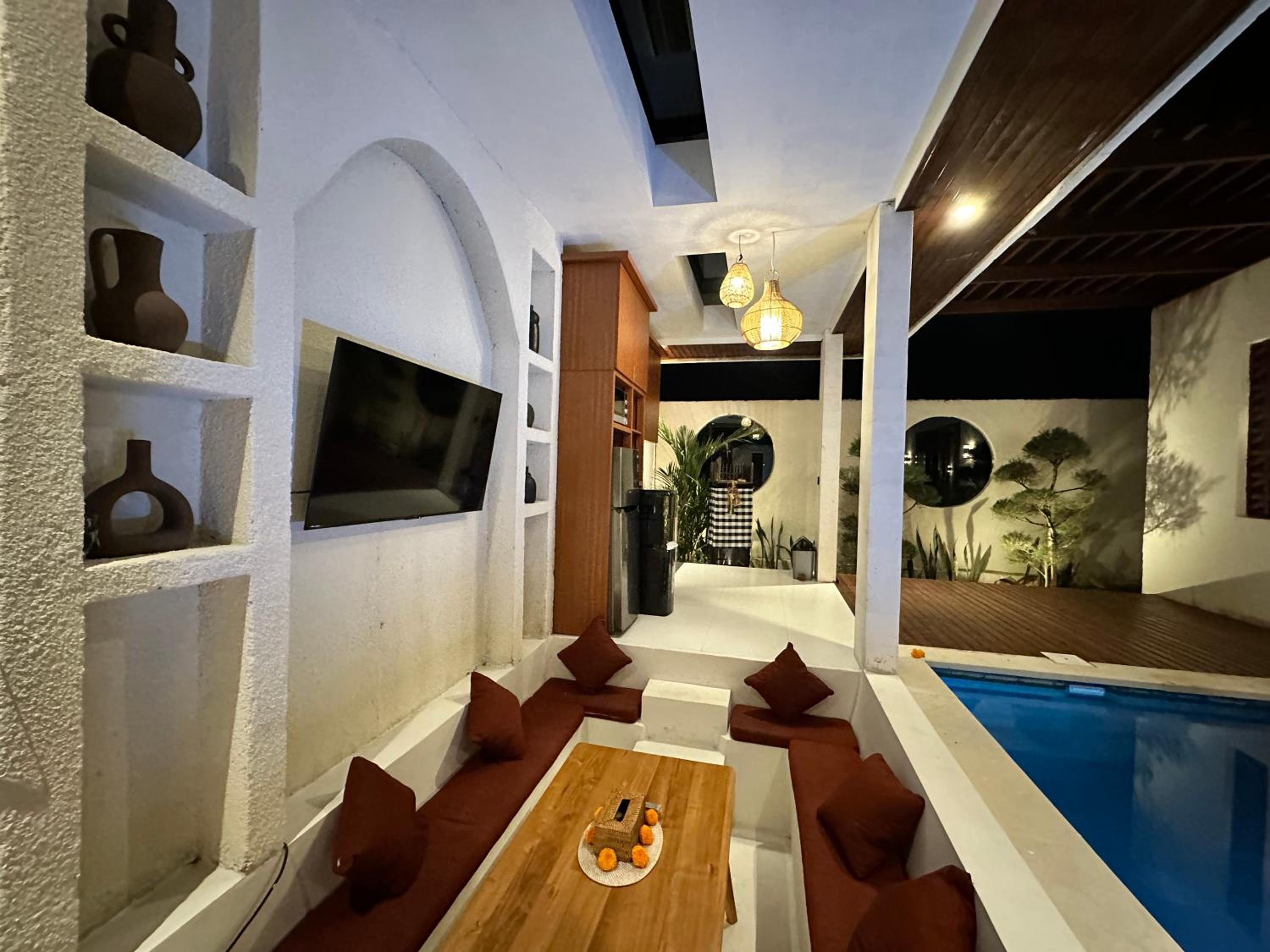 Villa photo 3
