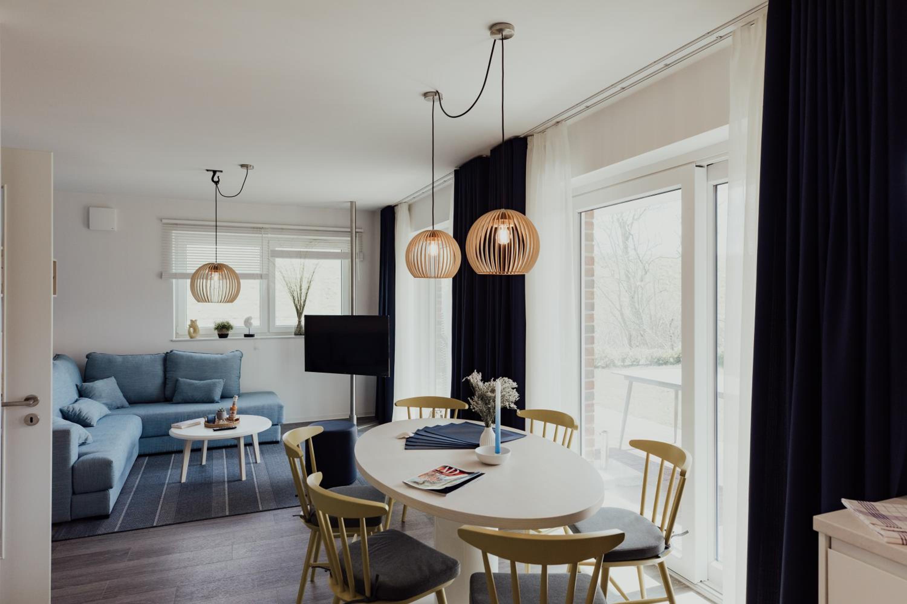 Apartment with Terrace photo 3