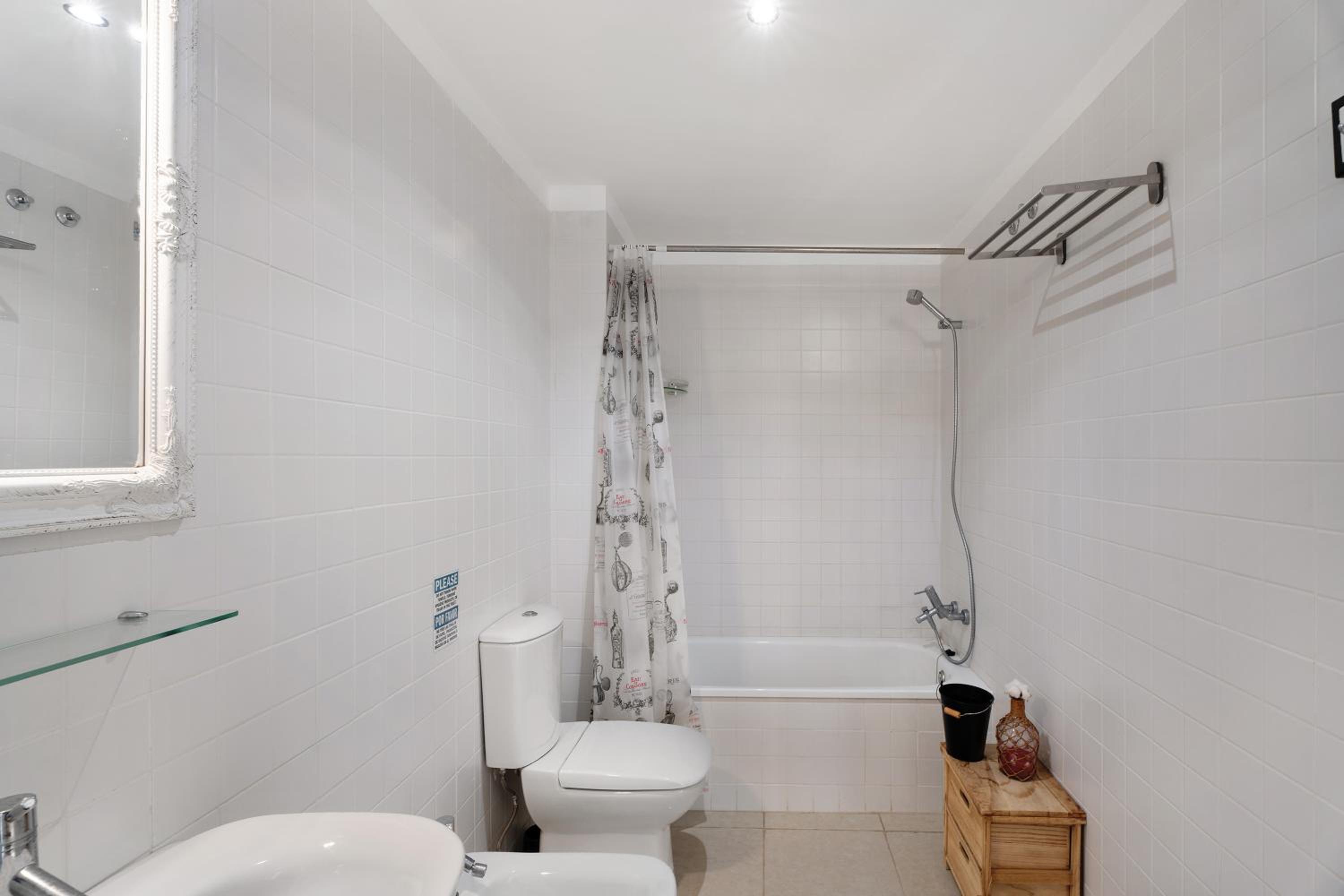 Two-Bedroom House photo 3
