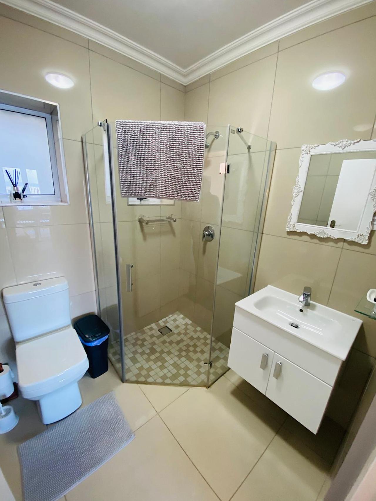 Standard Double or Twin Room 3 photo 2