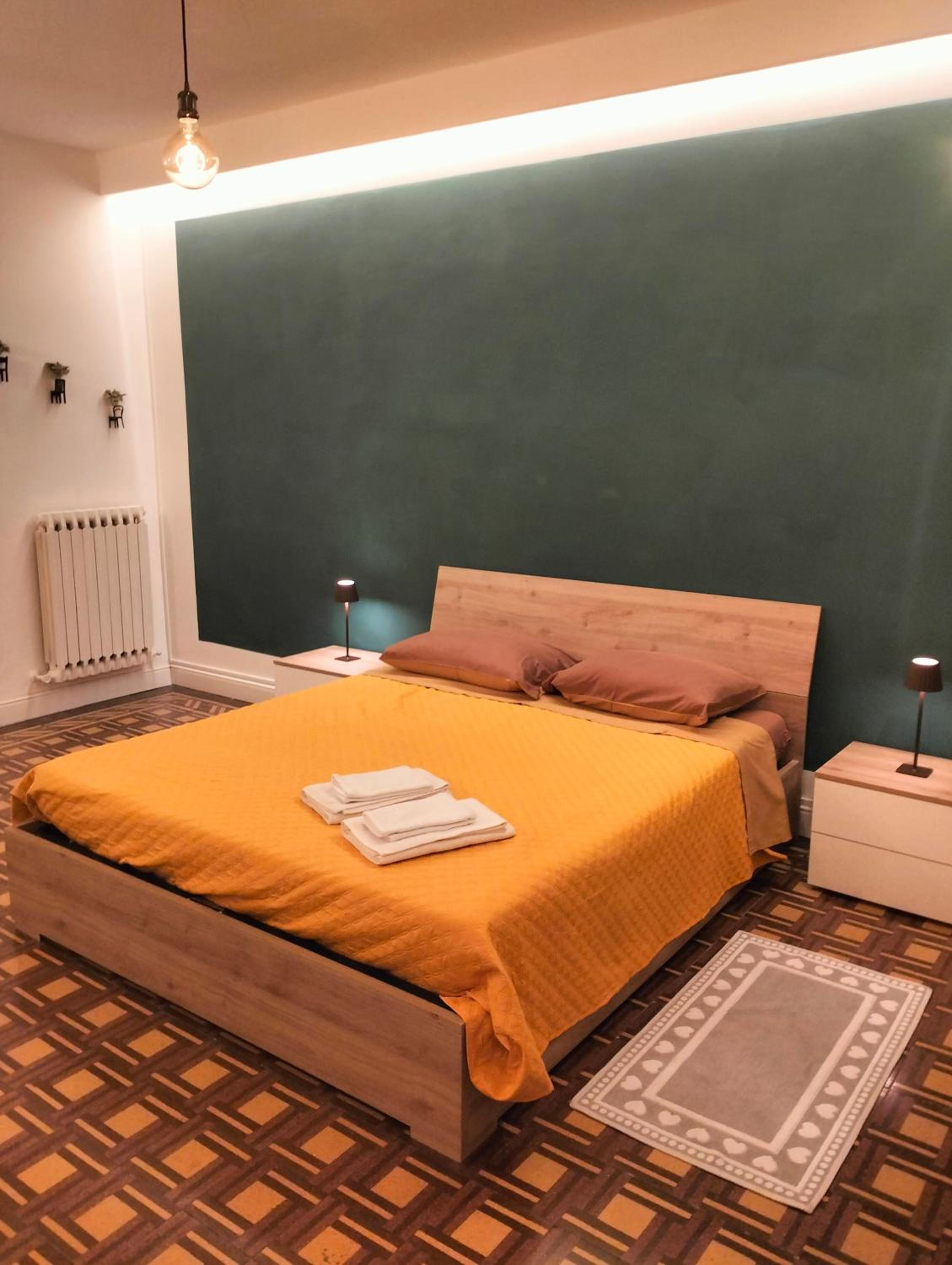 Large Double Room photo 1