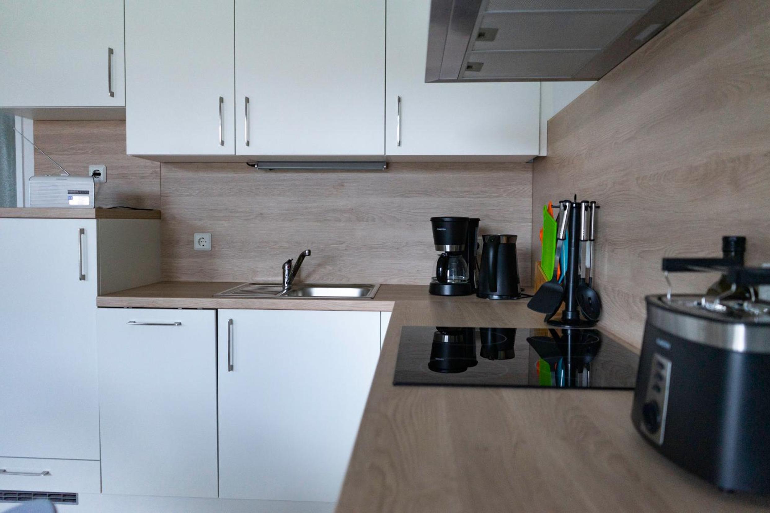 Apartment with Terrace photo 2