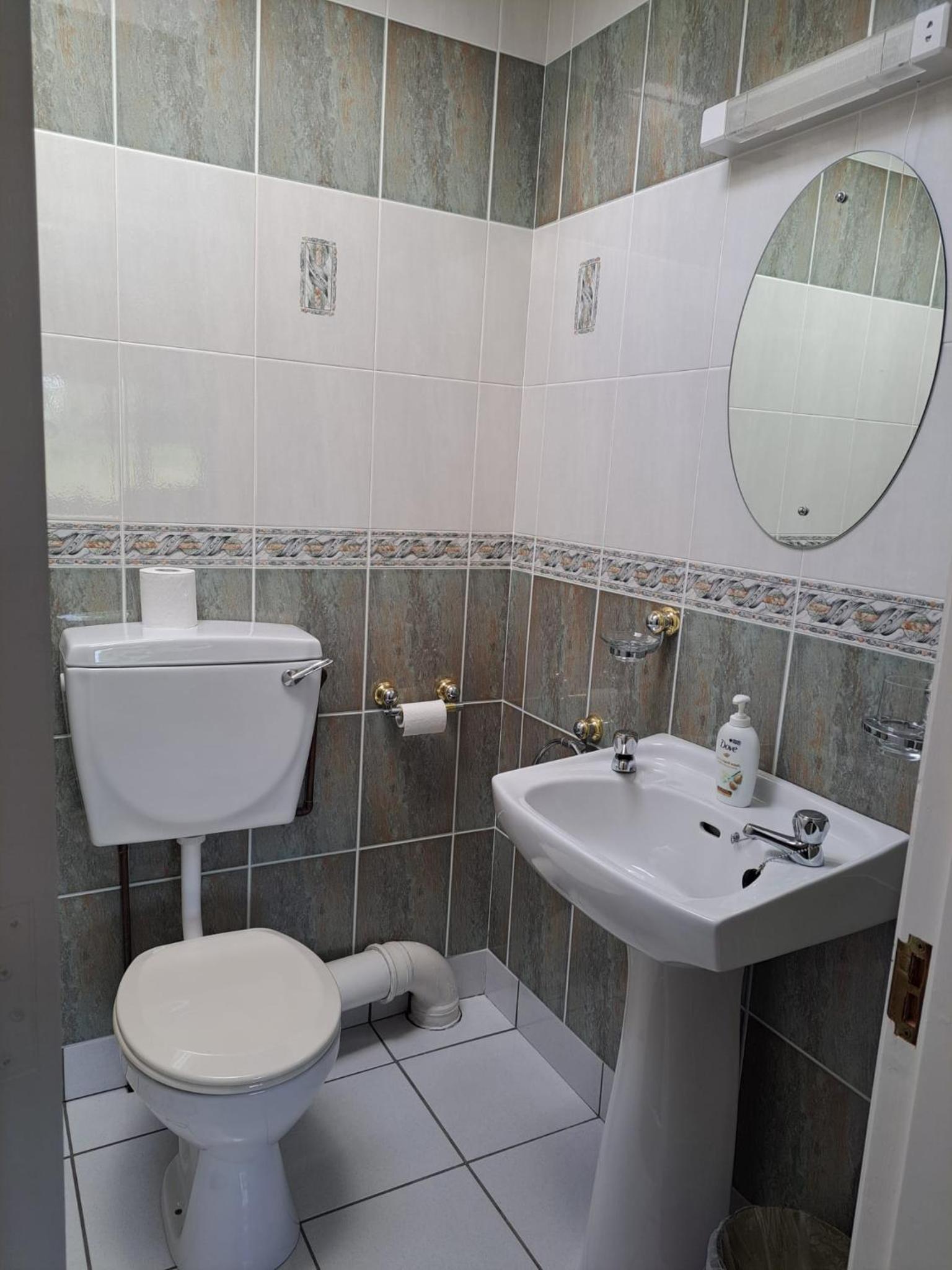 Quadruple Room with Bathroom photo 2