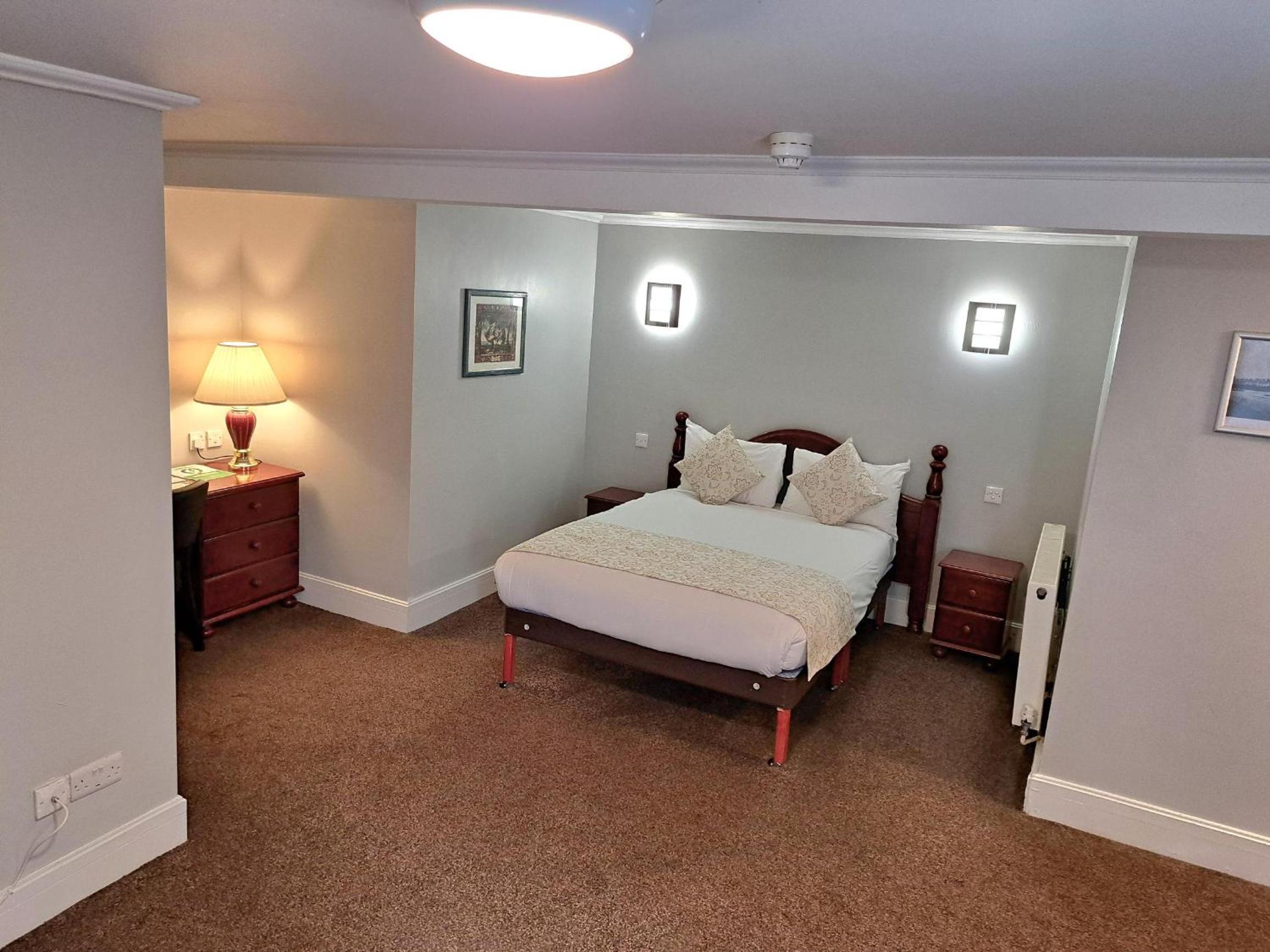 Double Room - Photo 1