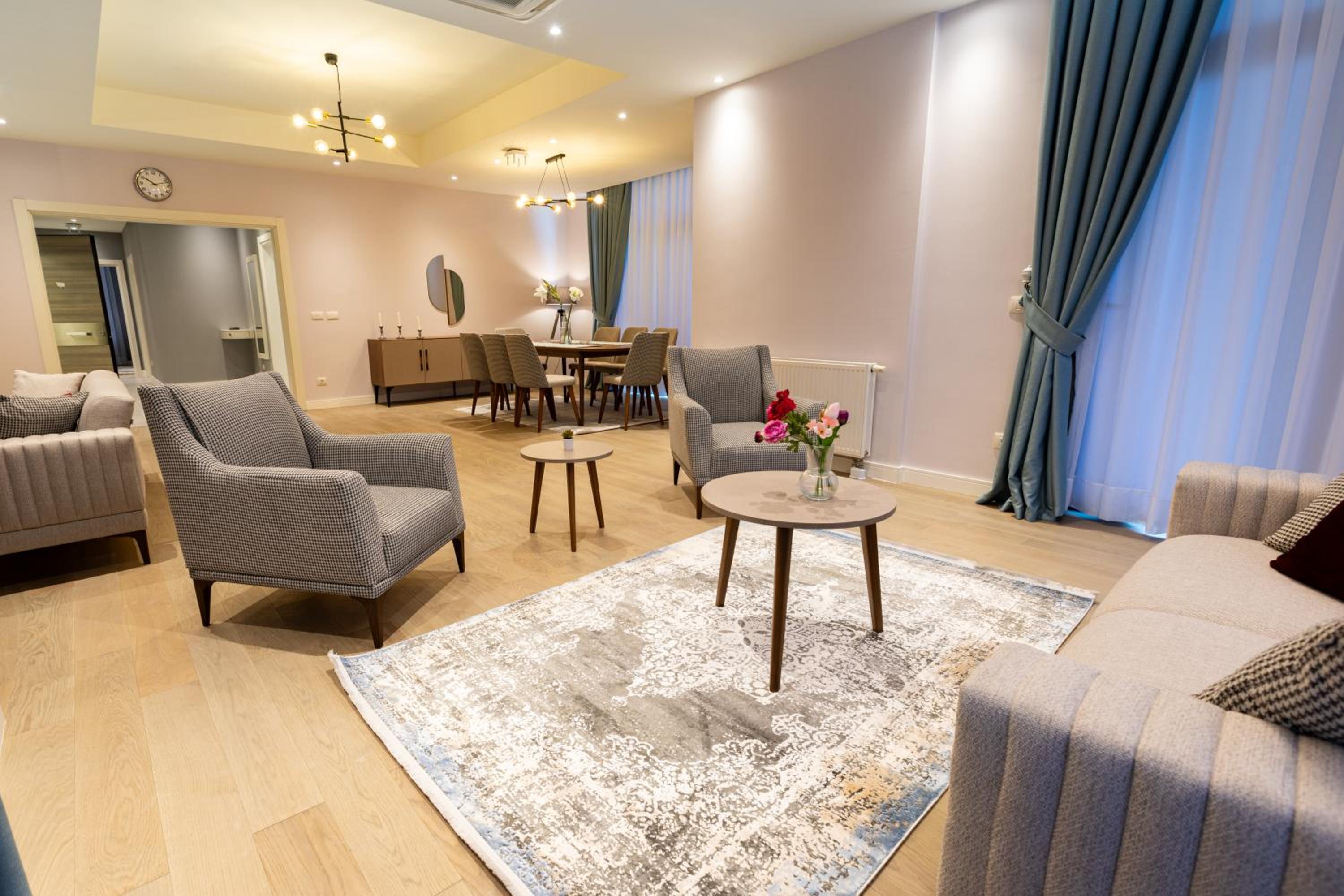 Three-Bedroom Premium Apartment with Resort View photo 1