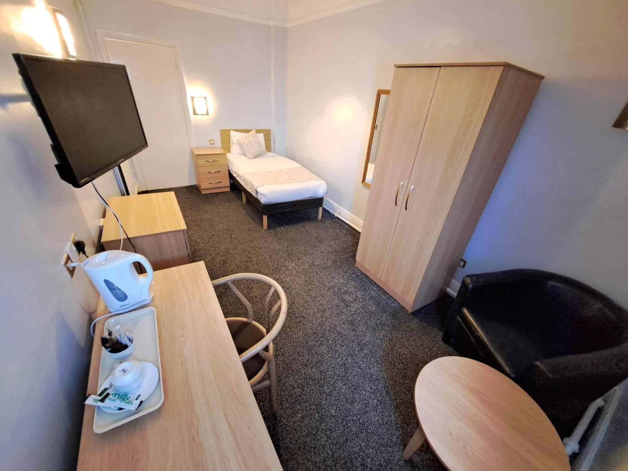 Single Room photo 1