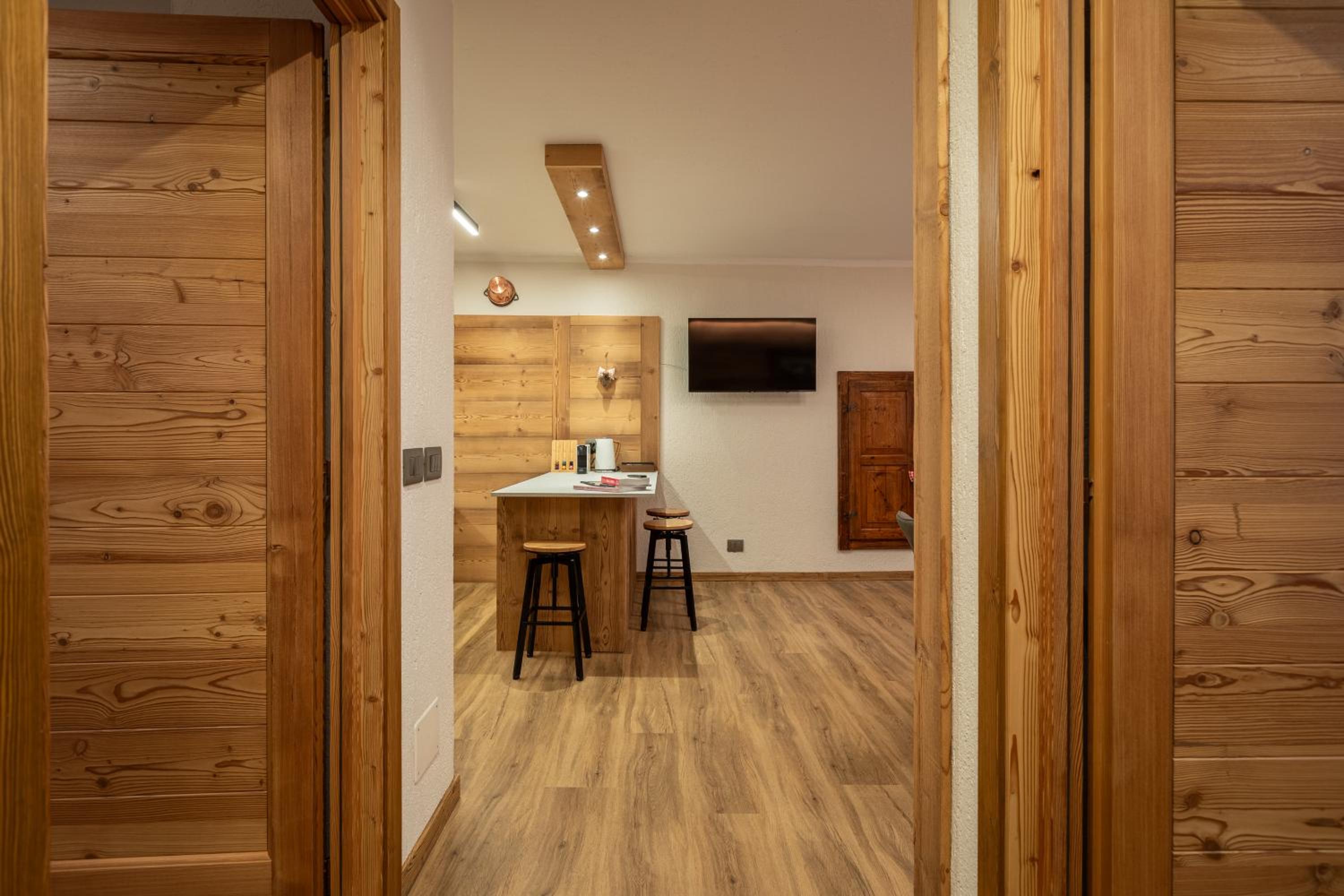 Two-Bedroom Apartment photo 1
