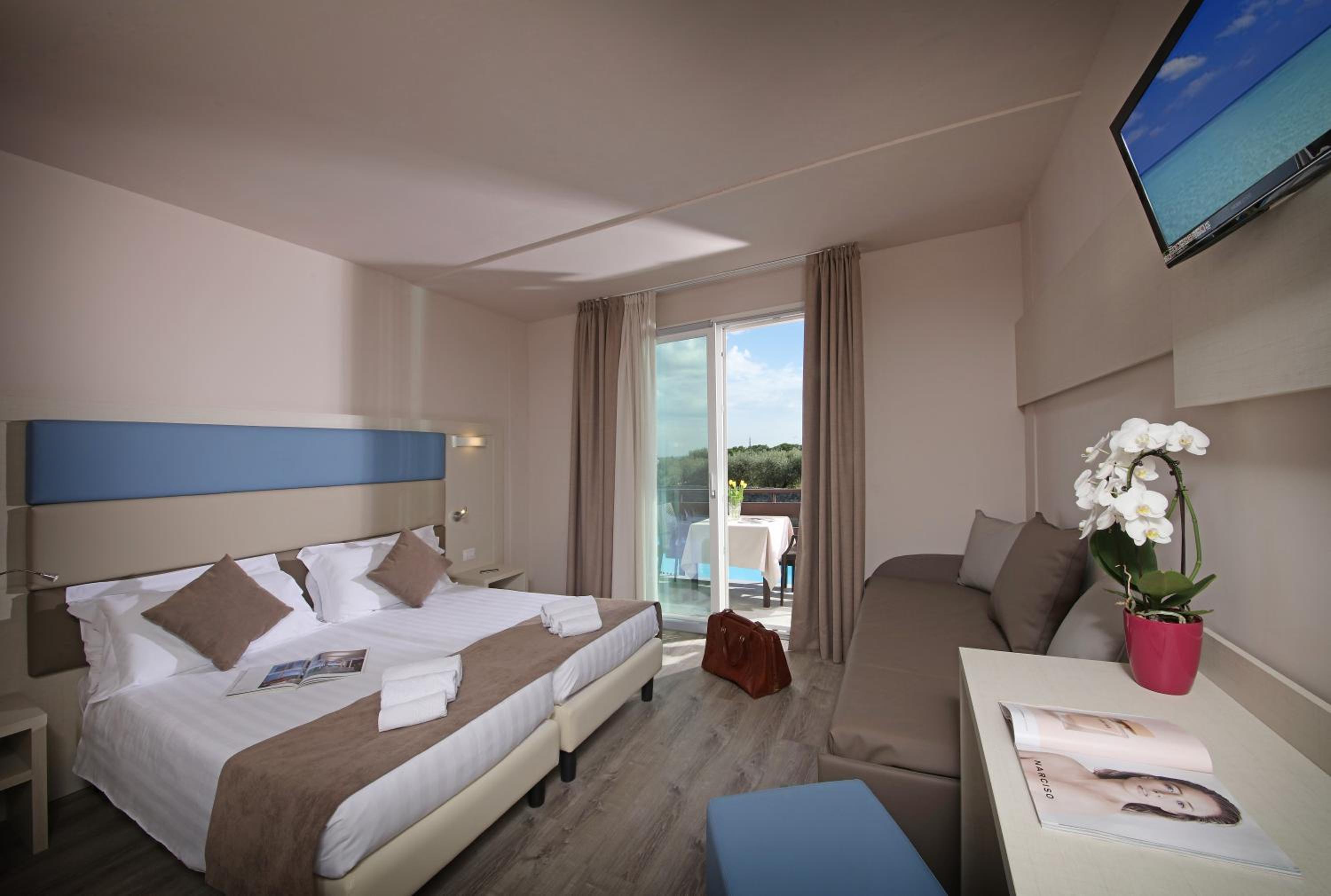 Superior Double Room photo 2