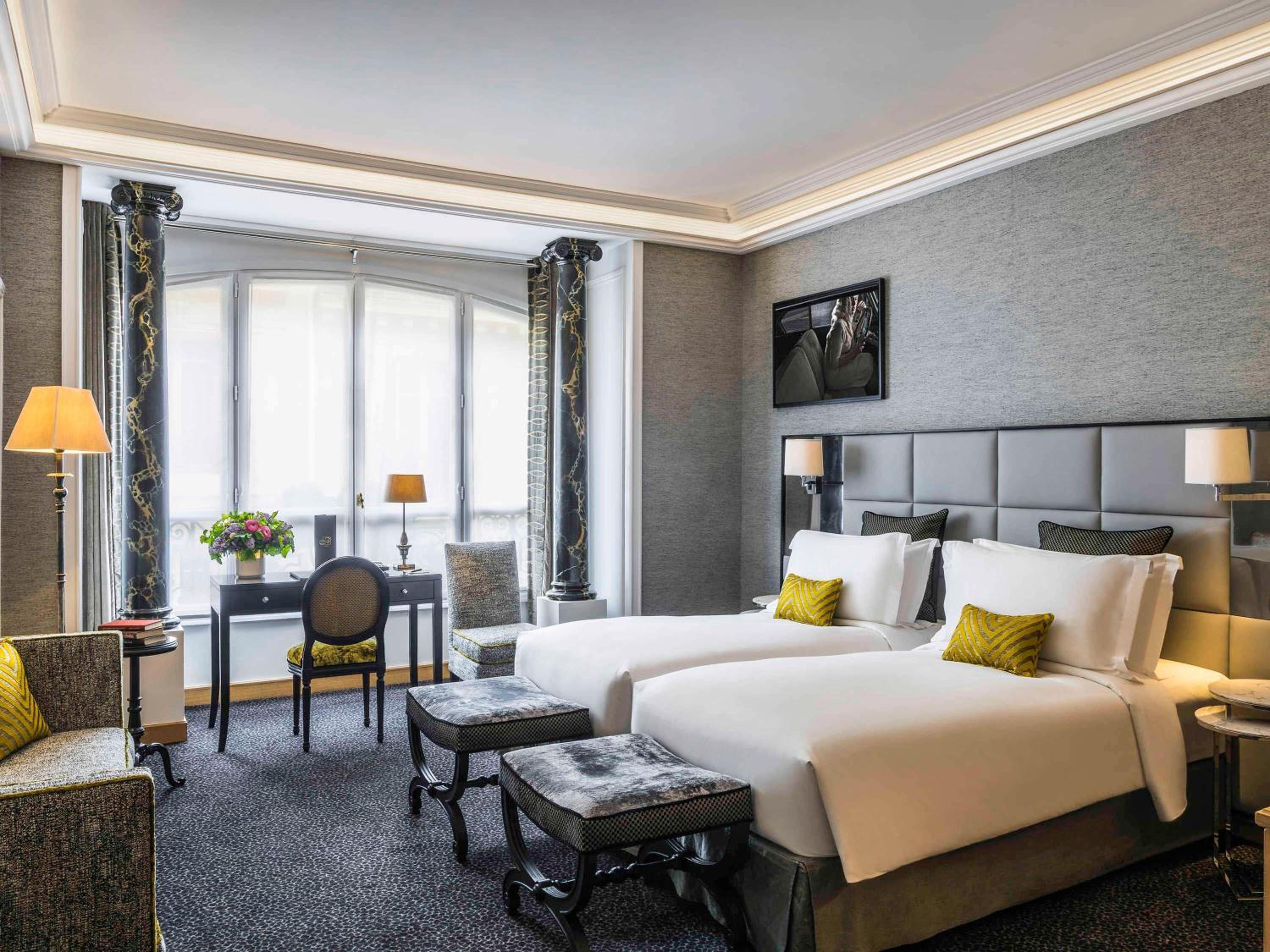 Junior Suite with Two Single Beds