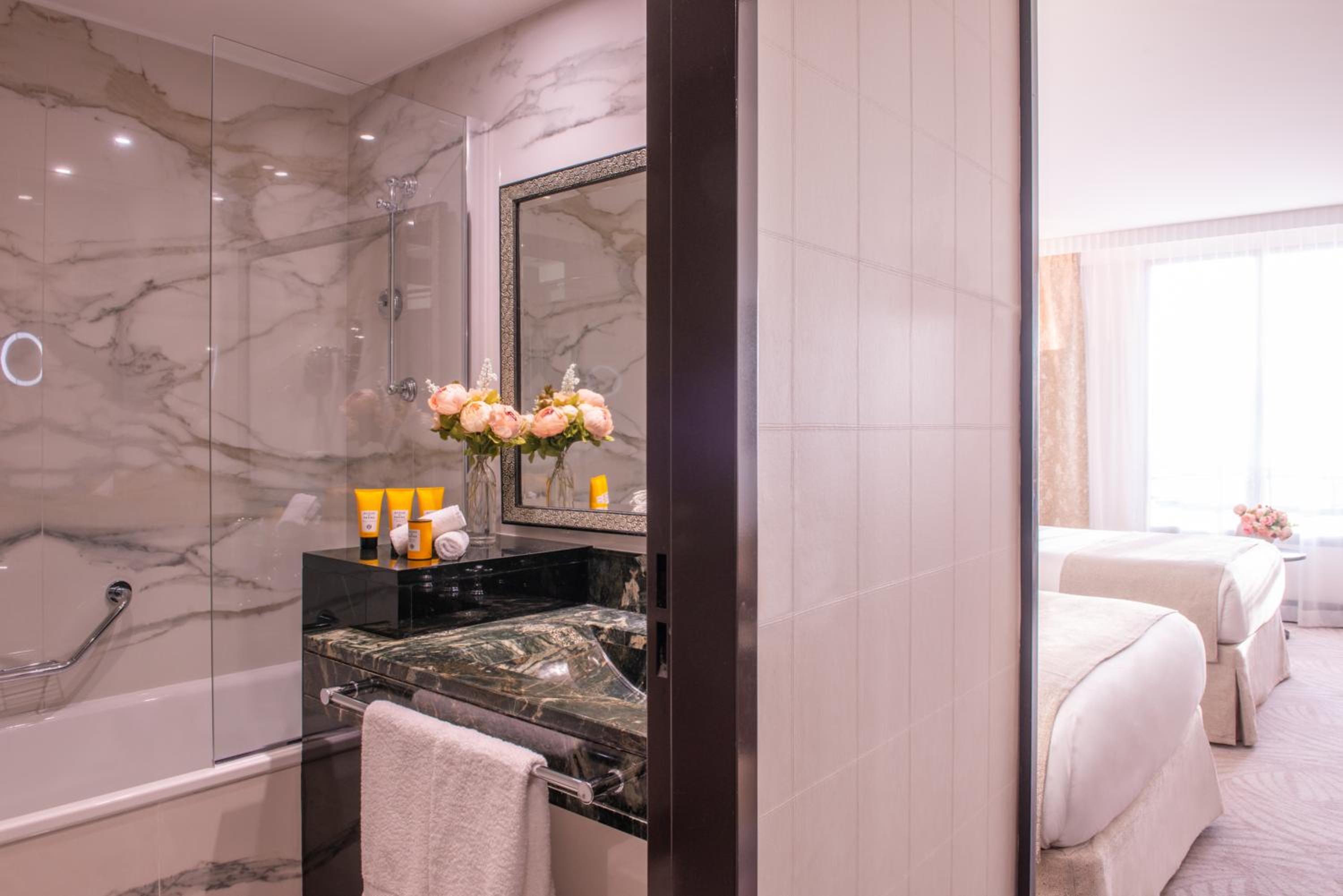 Deluxe Room with 2 Double Beds