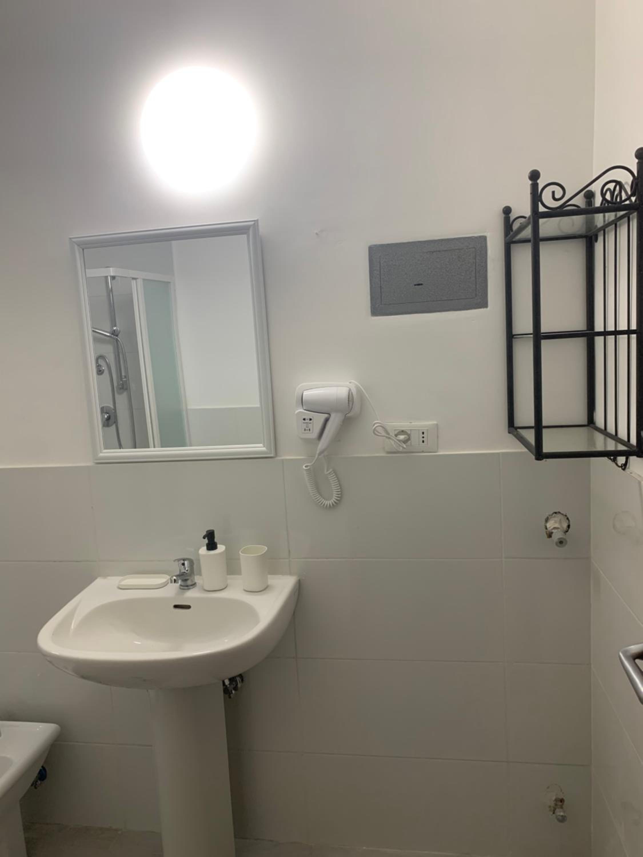 Deluxe Double Room with Extra Bed photo 2