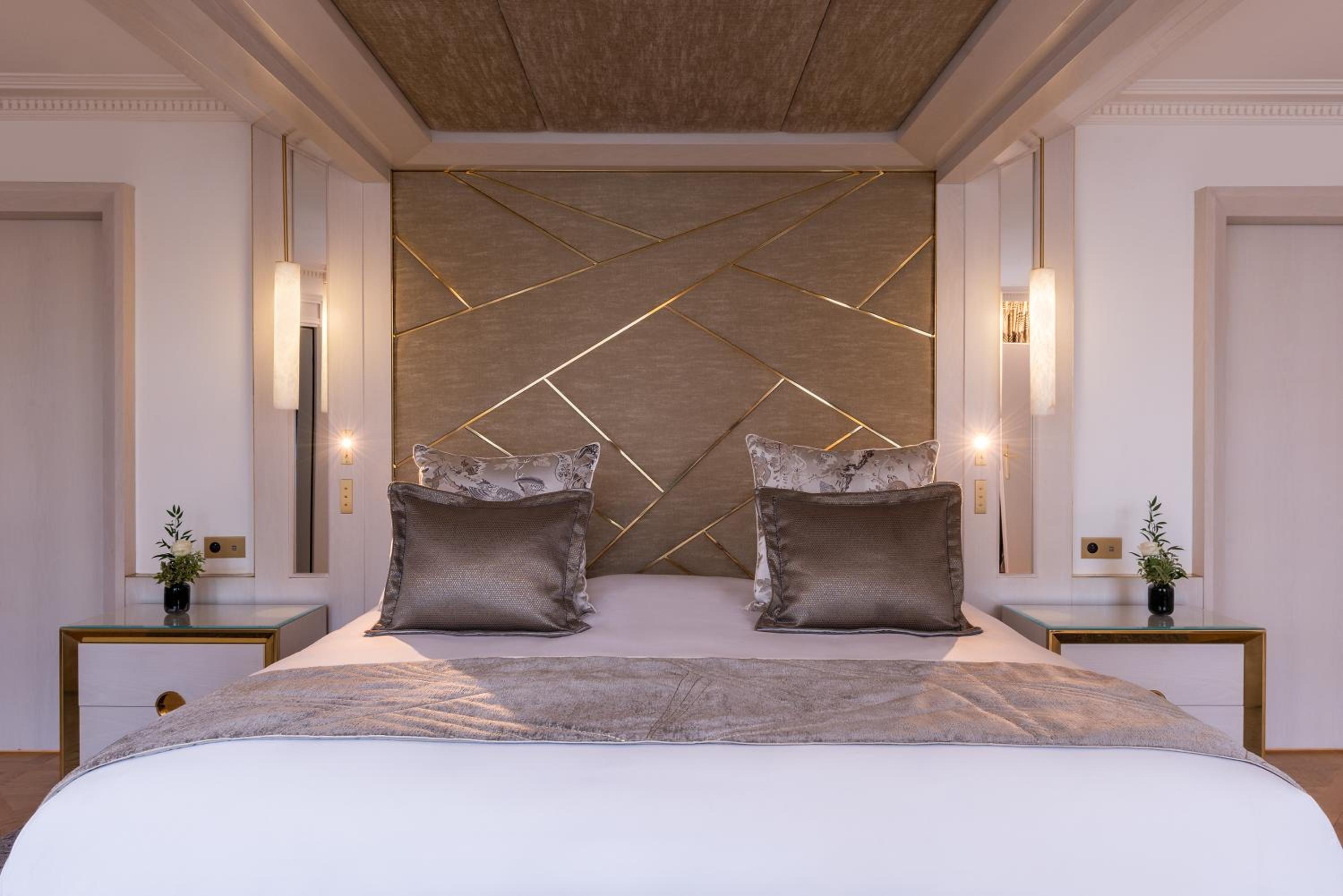 Triumph Apartment thumbnail 5