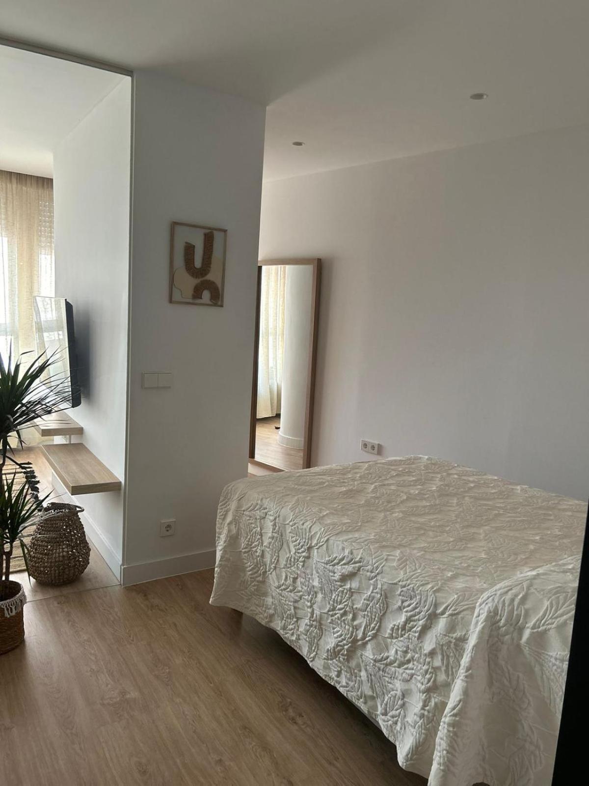 Apartment photo 2