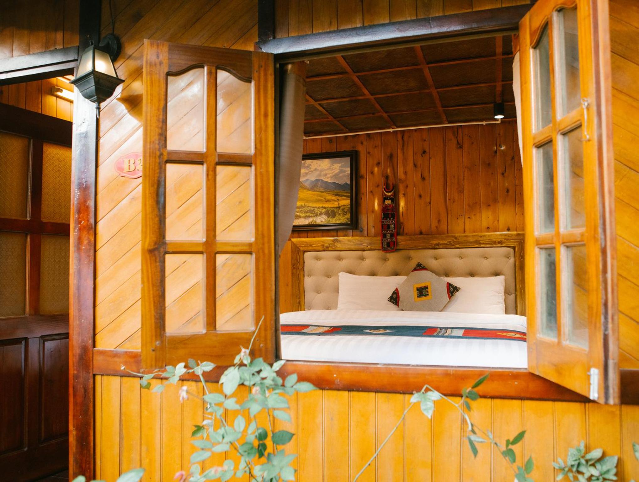 Deluxe Bungalow with Garden View - Photo 15
