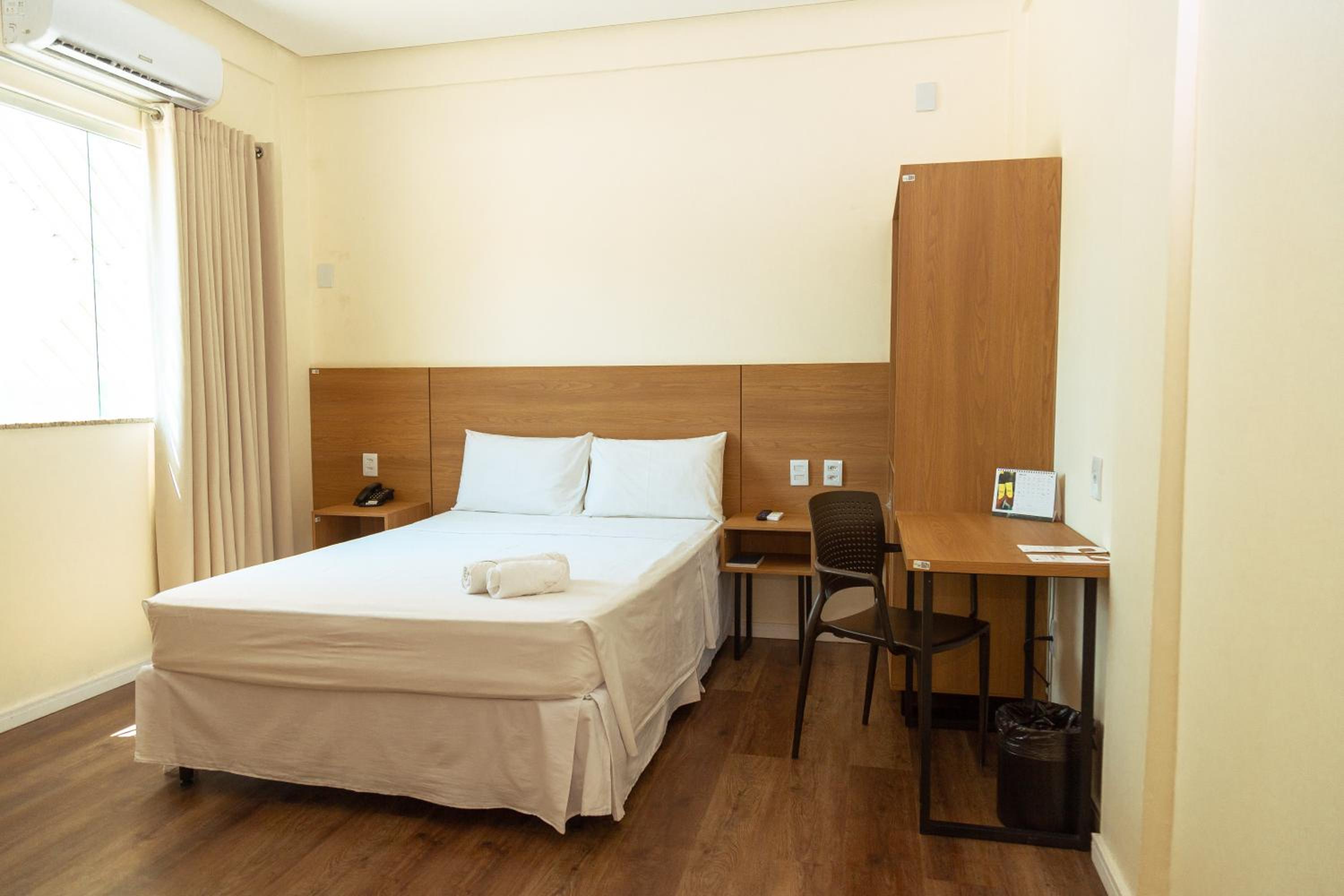 Standard Double or Twin Room photo 3