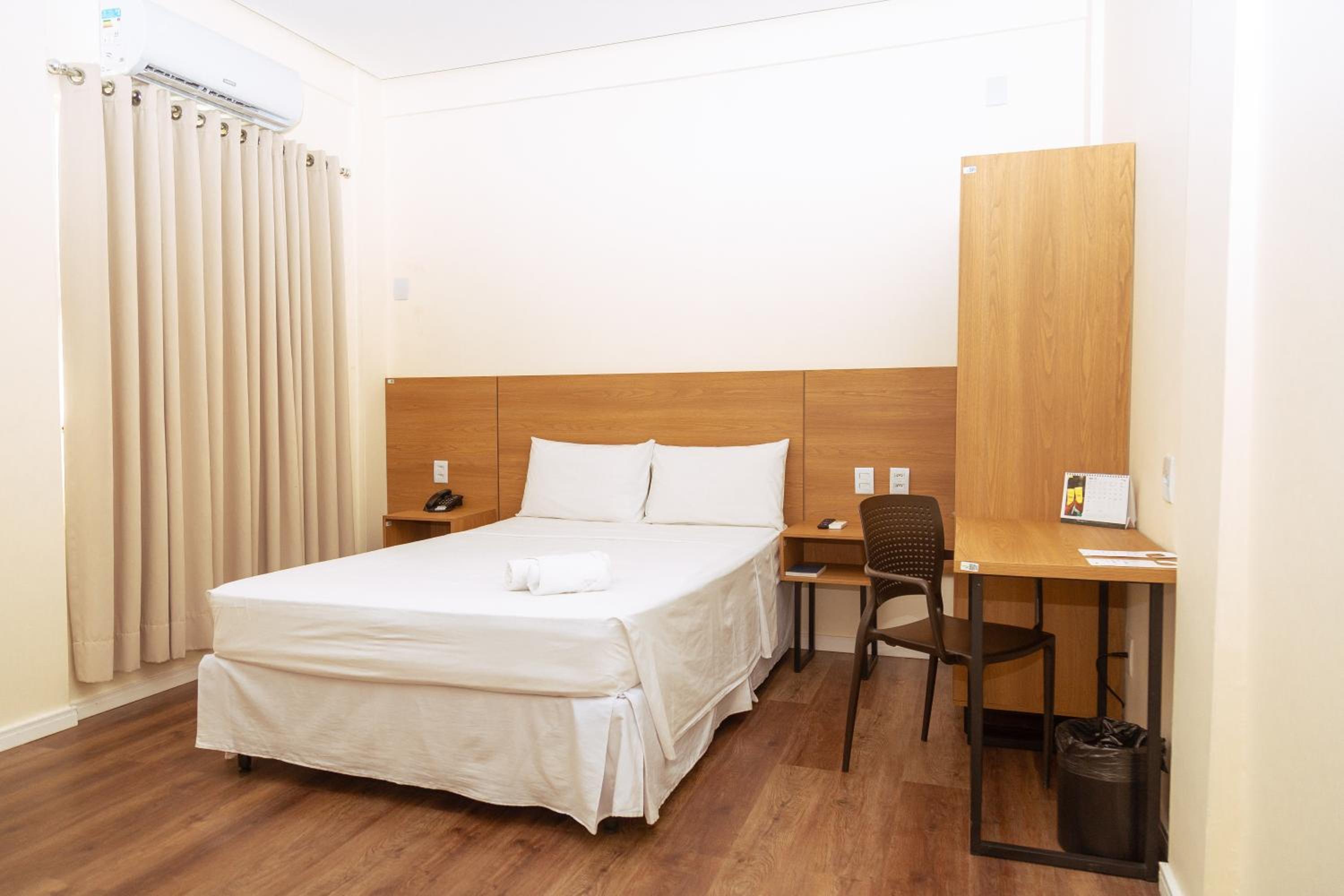 Standard Double or Twin Room photo 2