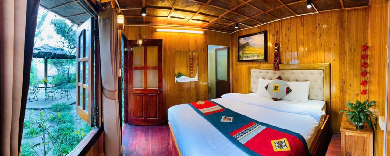 Deluxe Bungalow with Garden View - Photo 12