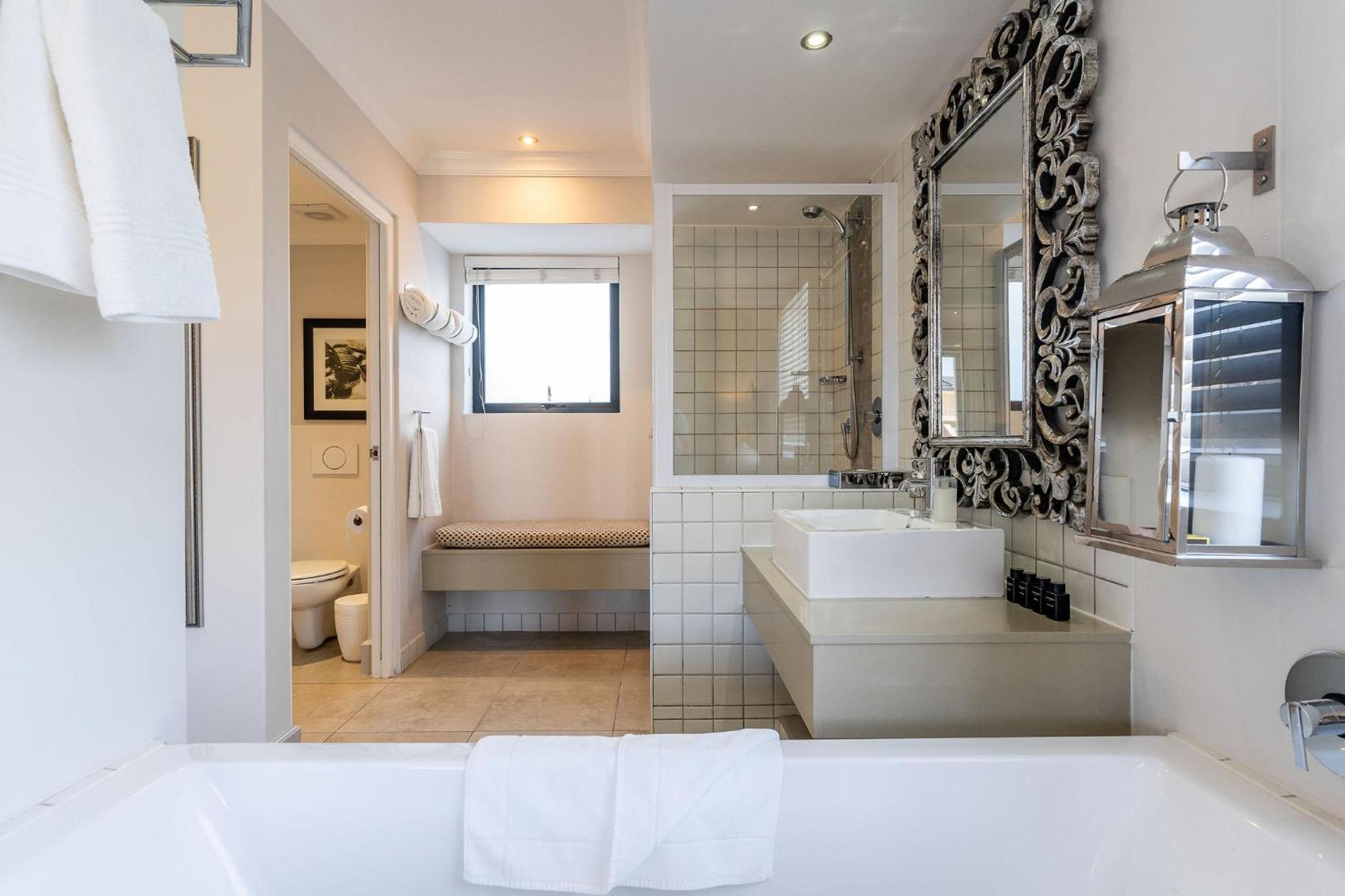 Twin/Double Room - Photo 5