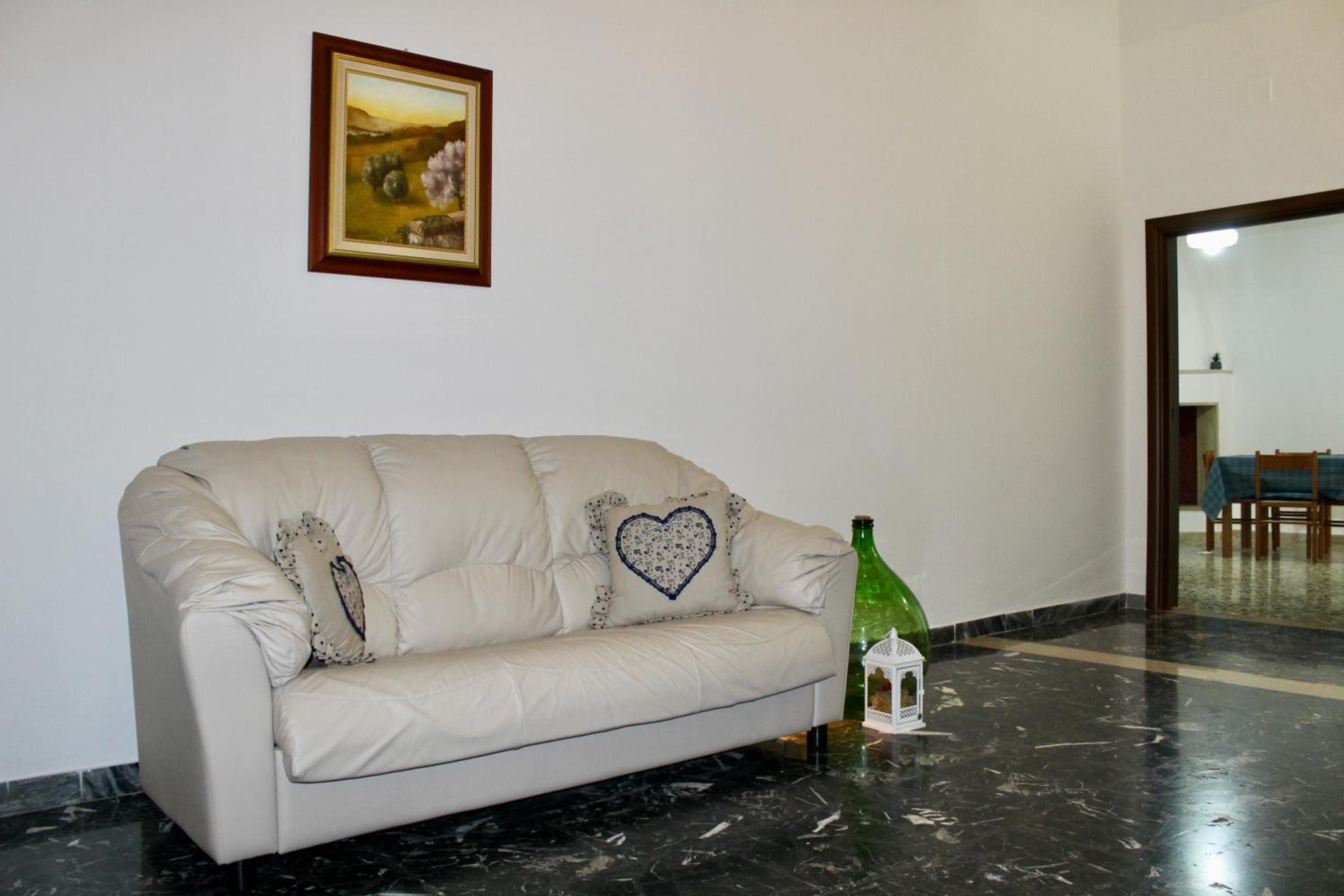 Two-Bedroom House photo 2