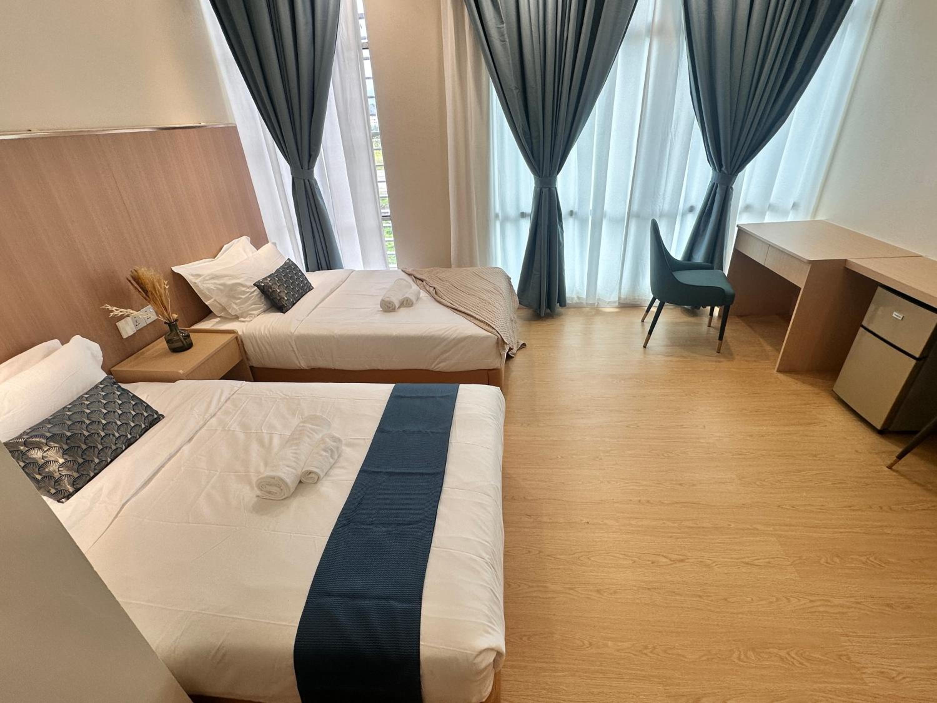 Deluxe Double or Twin Room - Photo 6