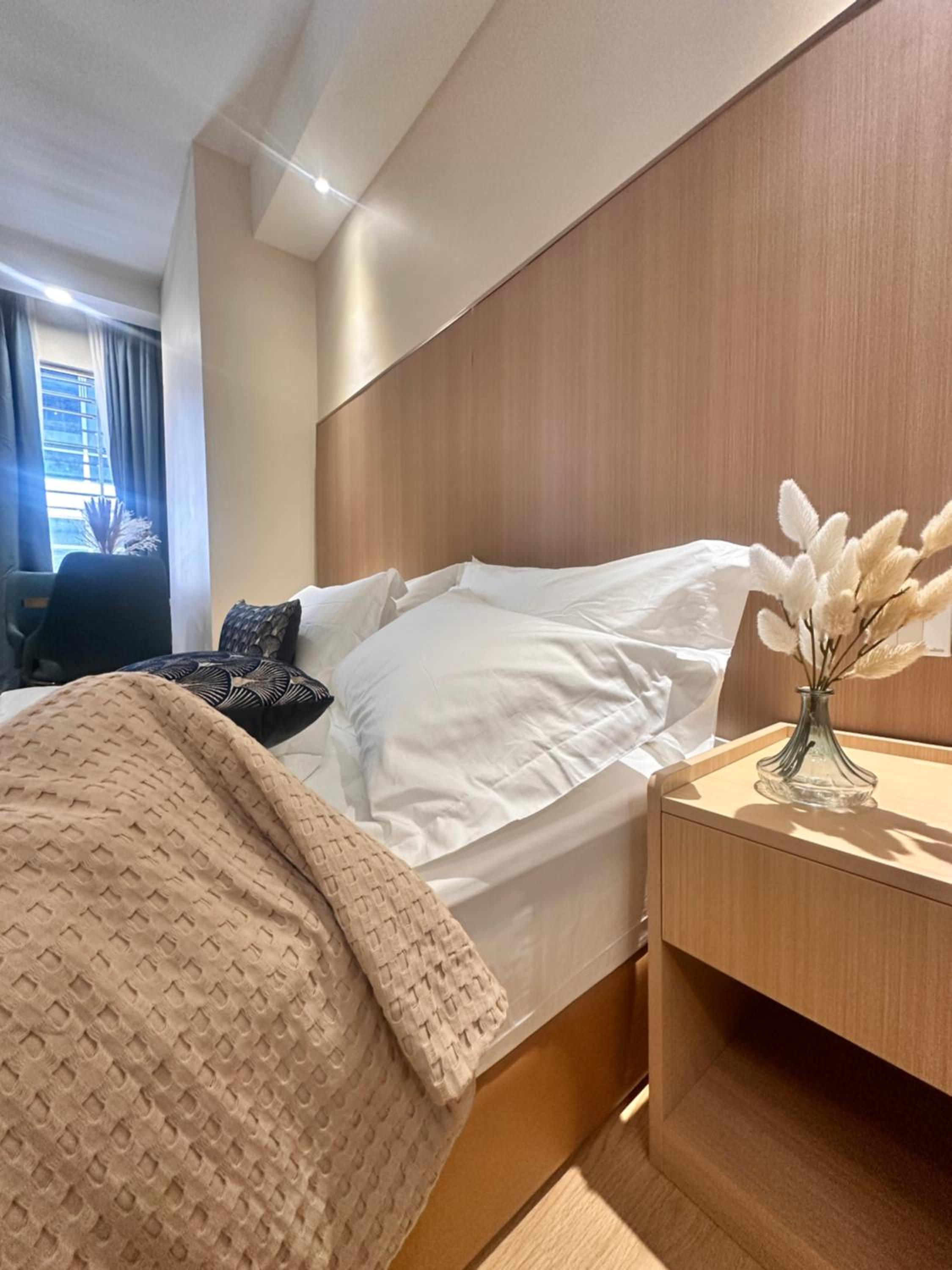Deluxe Room - Photo 23