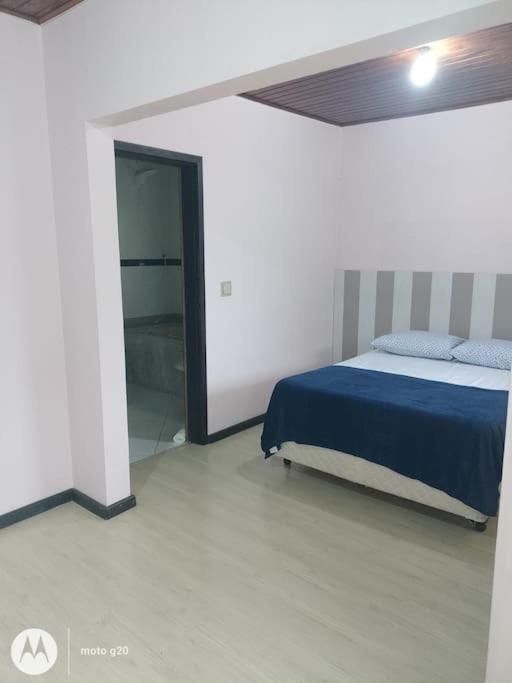 One-Bedroom House photo 1
