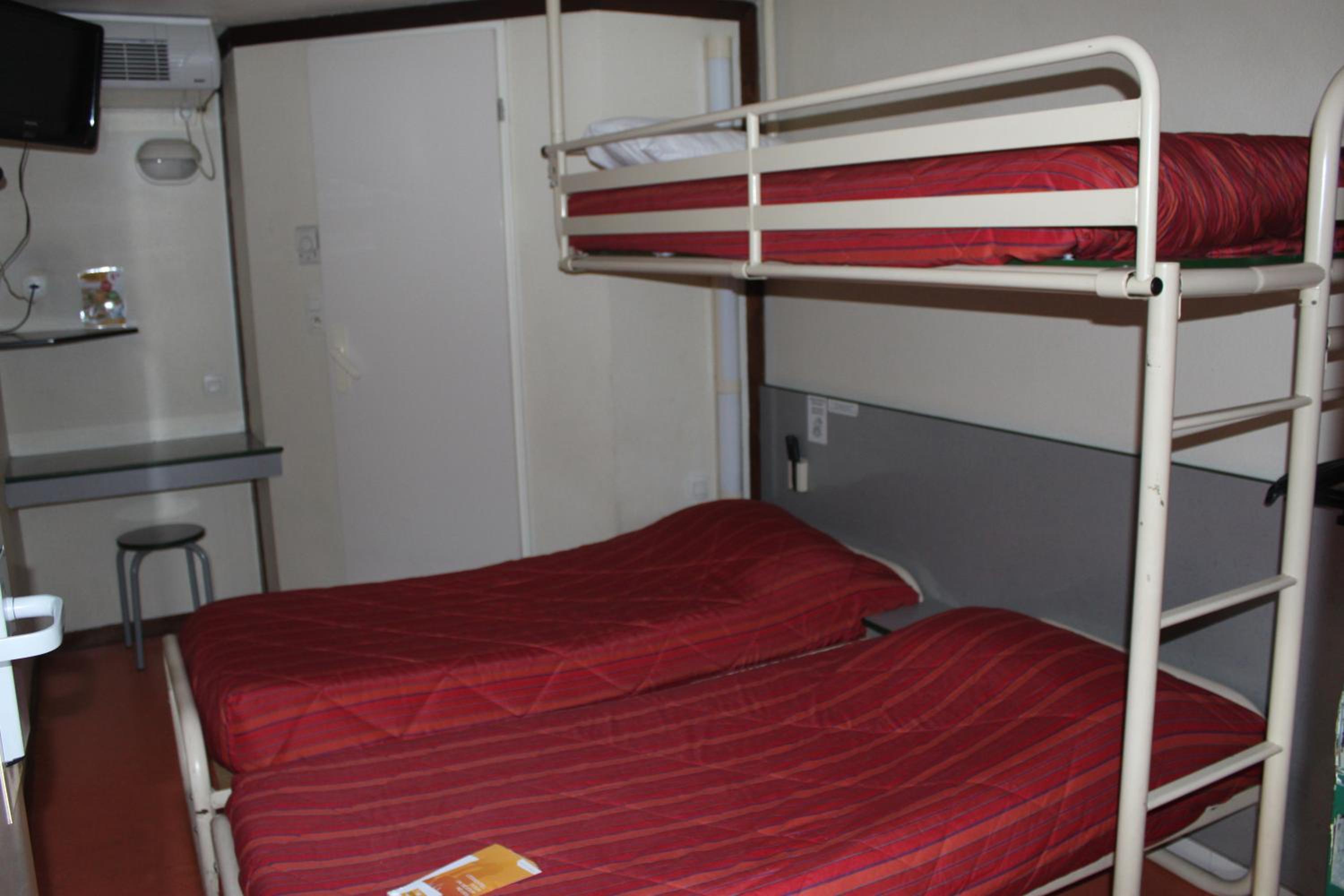 Triple Room - Photo 3