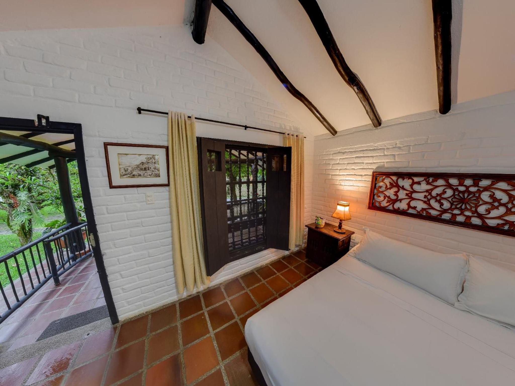 Double Room with Lake View photo 3