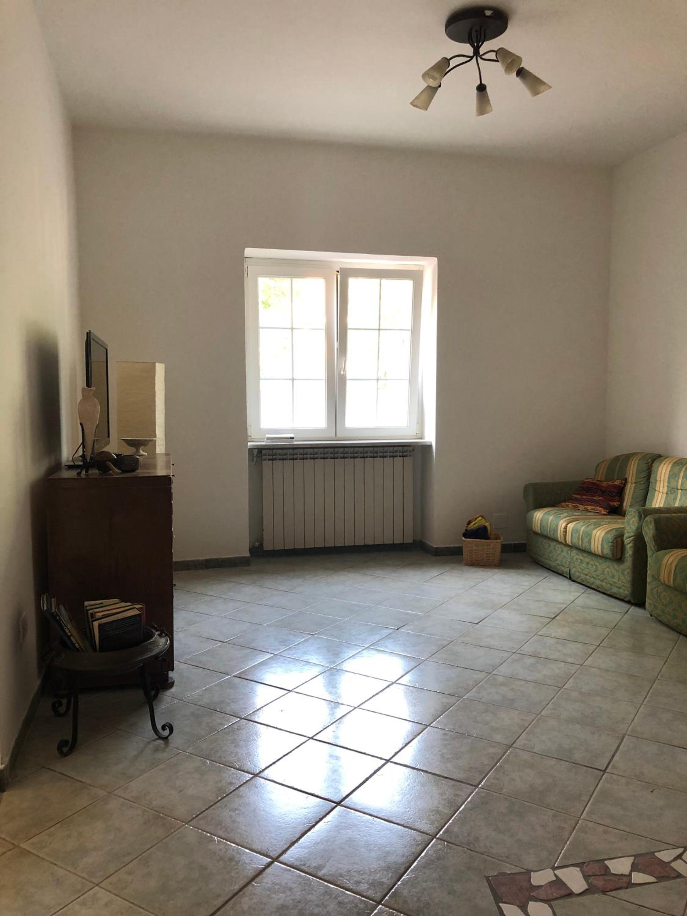 Two-Bedroom House photo 2
