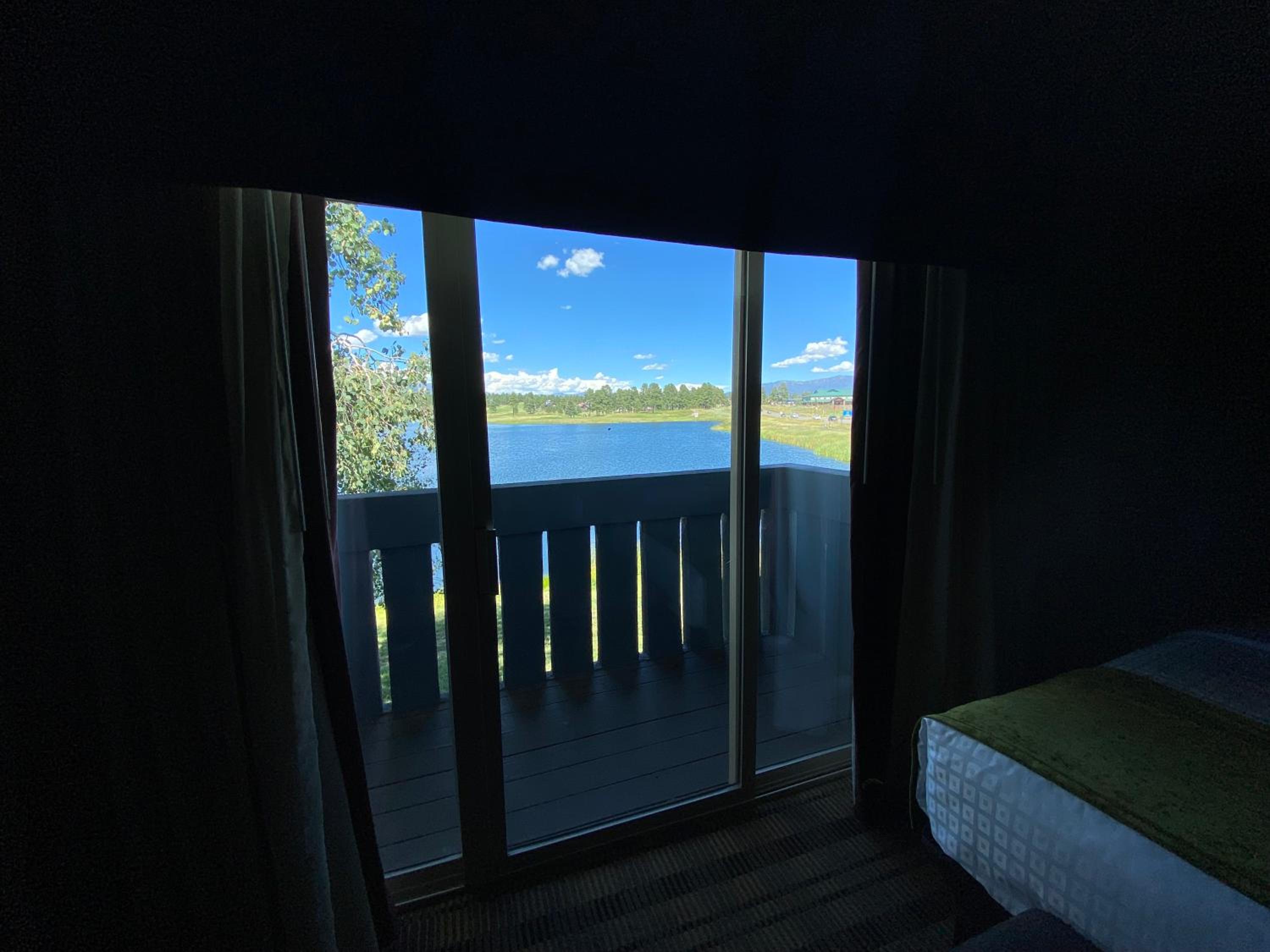 Suite with Lake View photo 3