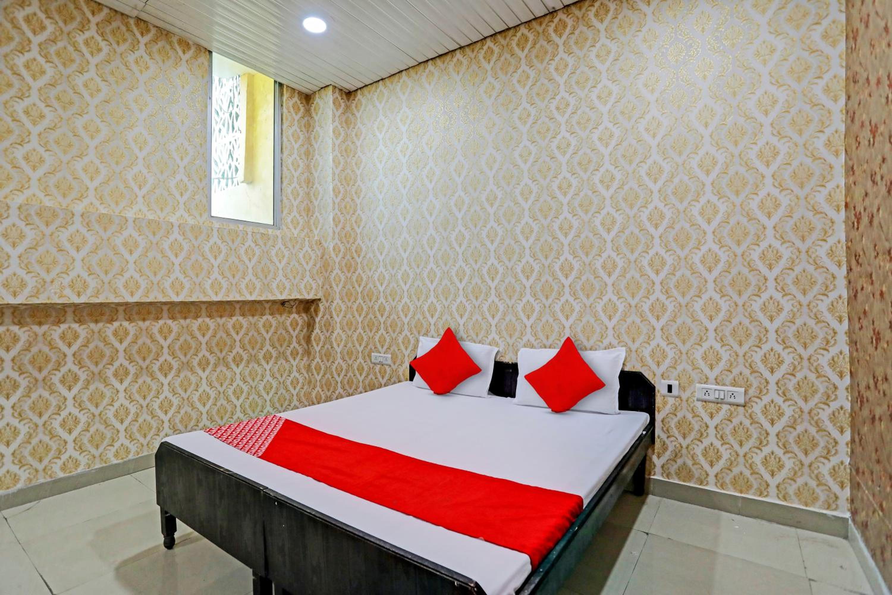 Classic Triple Room photo 1