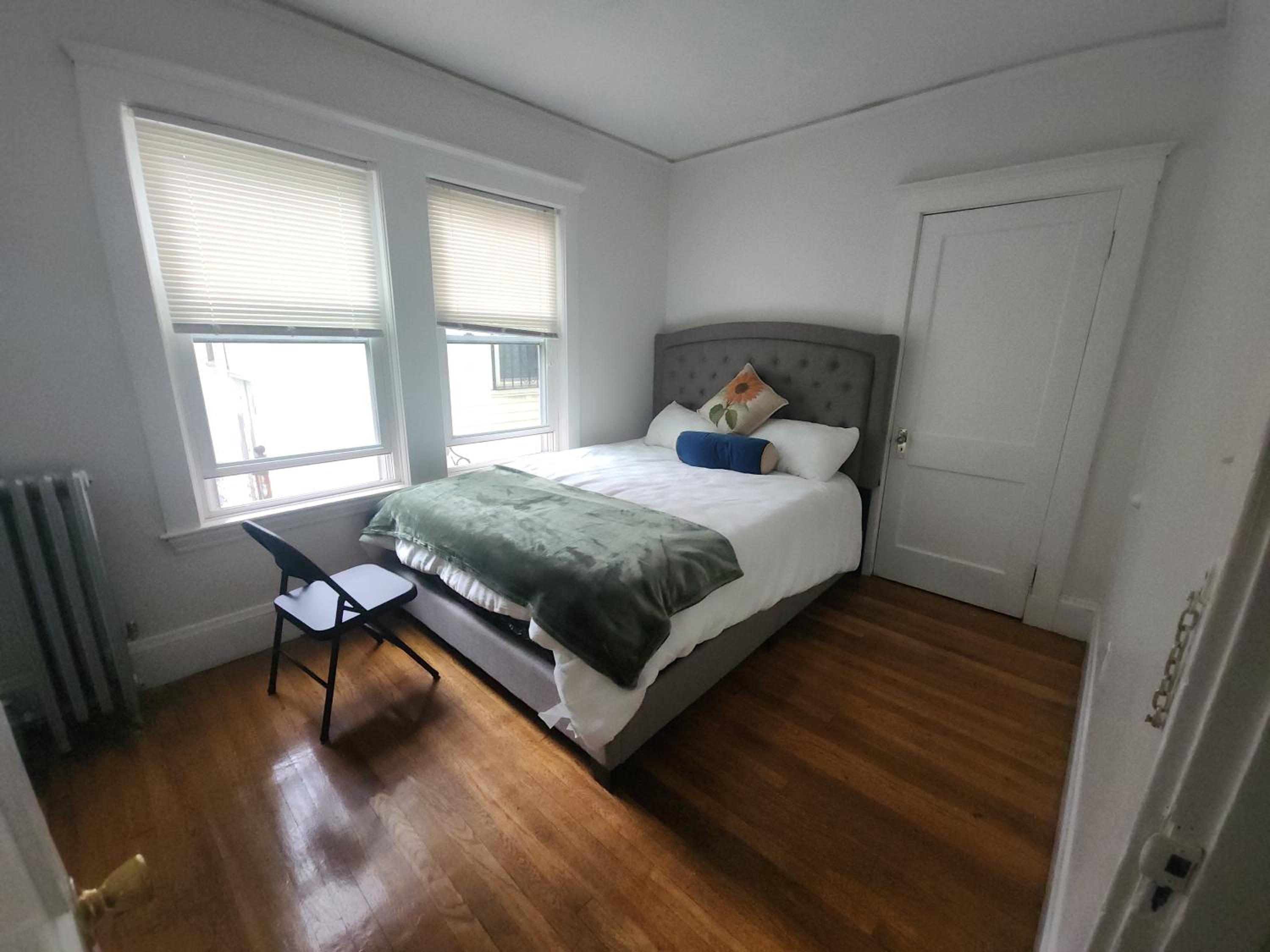 Two-Bedroom Apartment photo 3