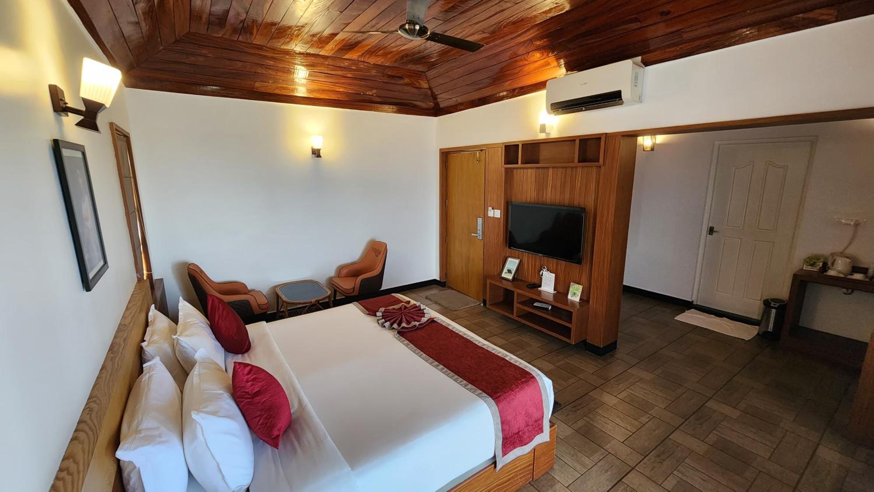 Eden View Comfort - Photo 11