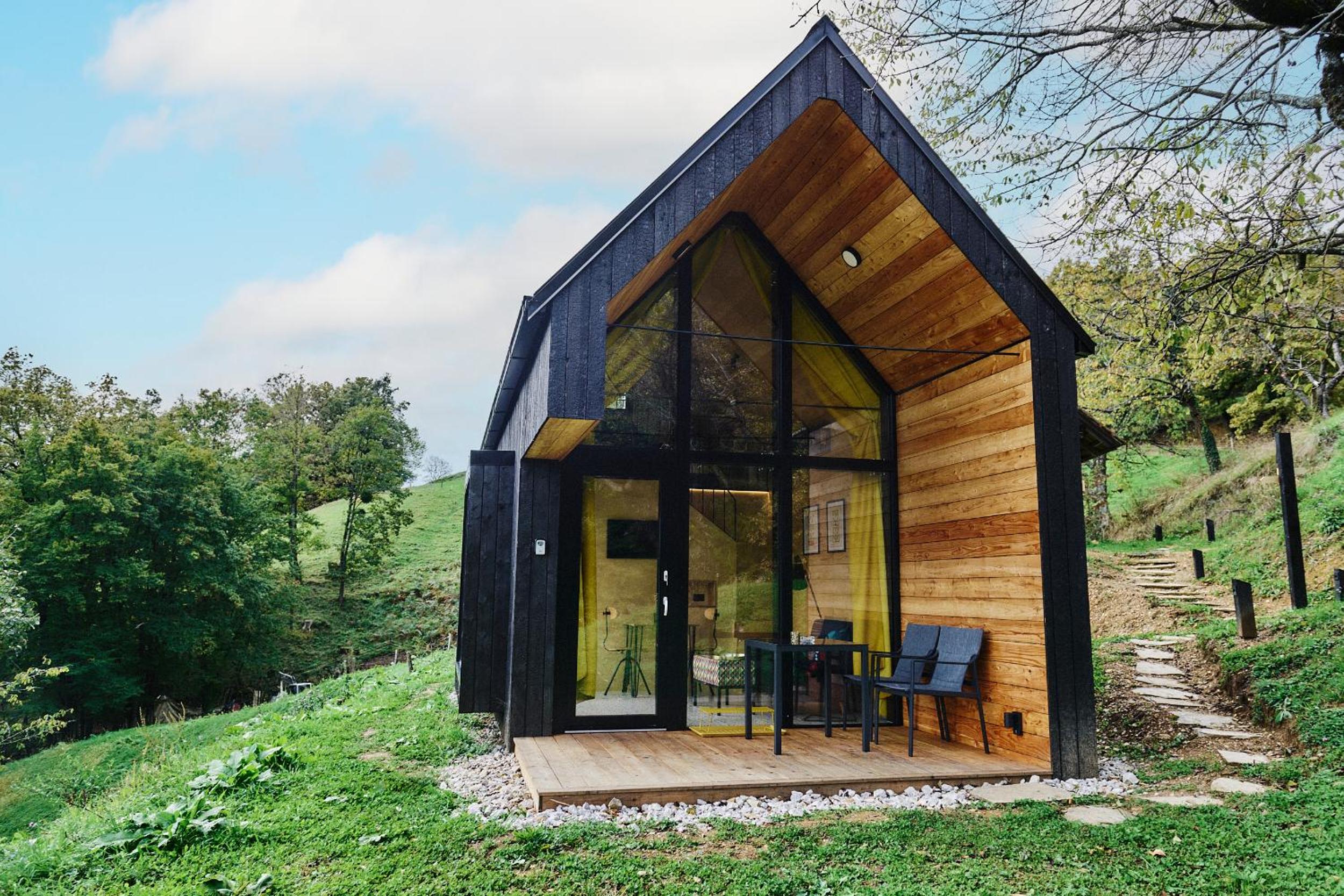 One-Bedroom House photo 1