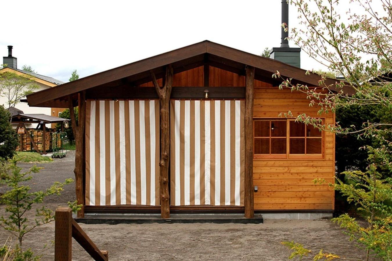 Bungalow photo 2