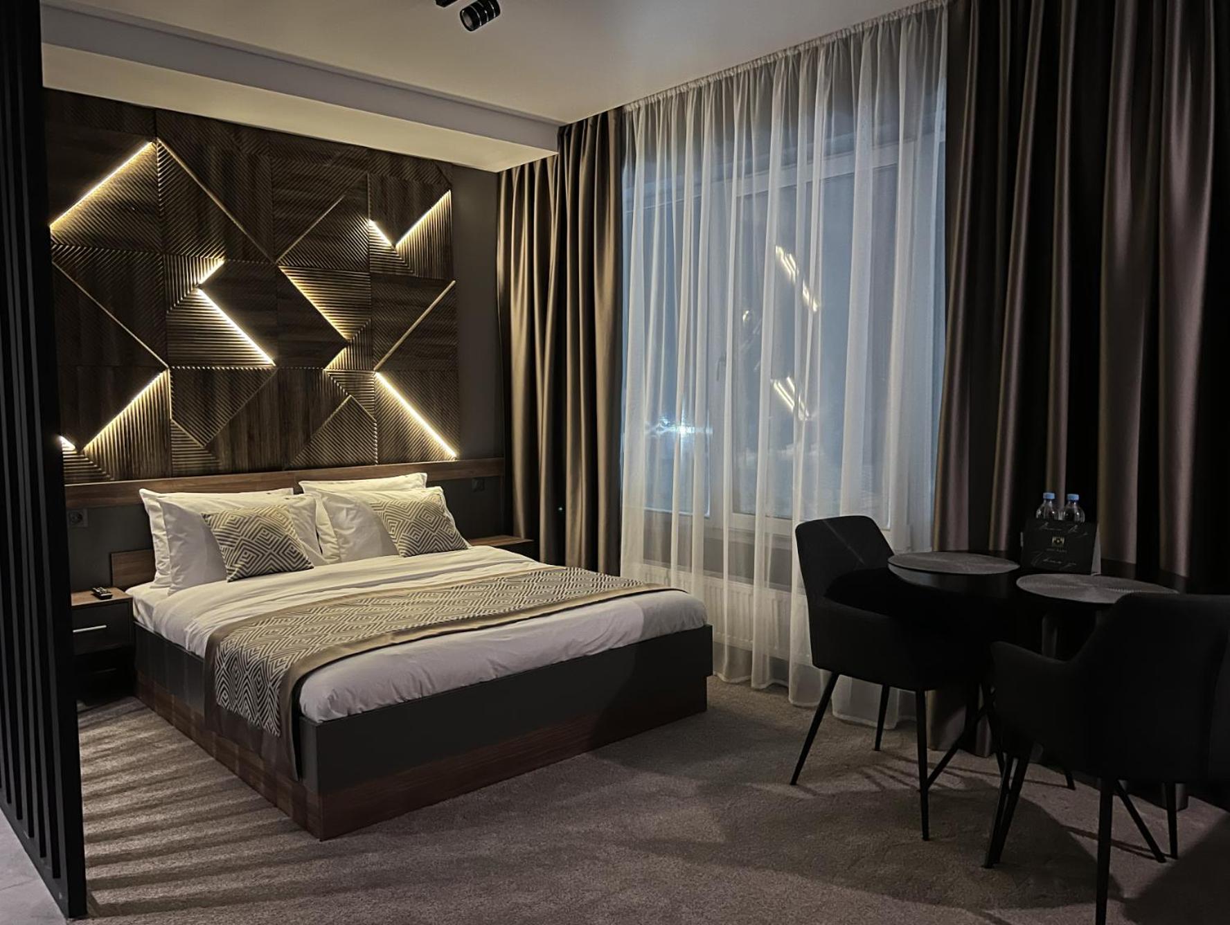 Deluxe Family Suite